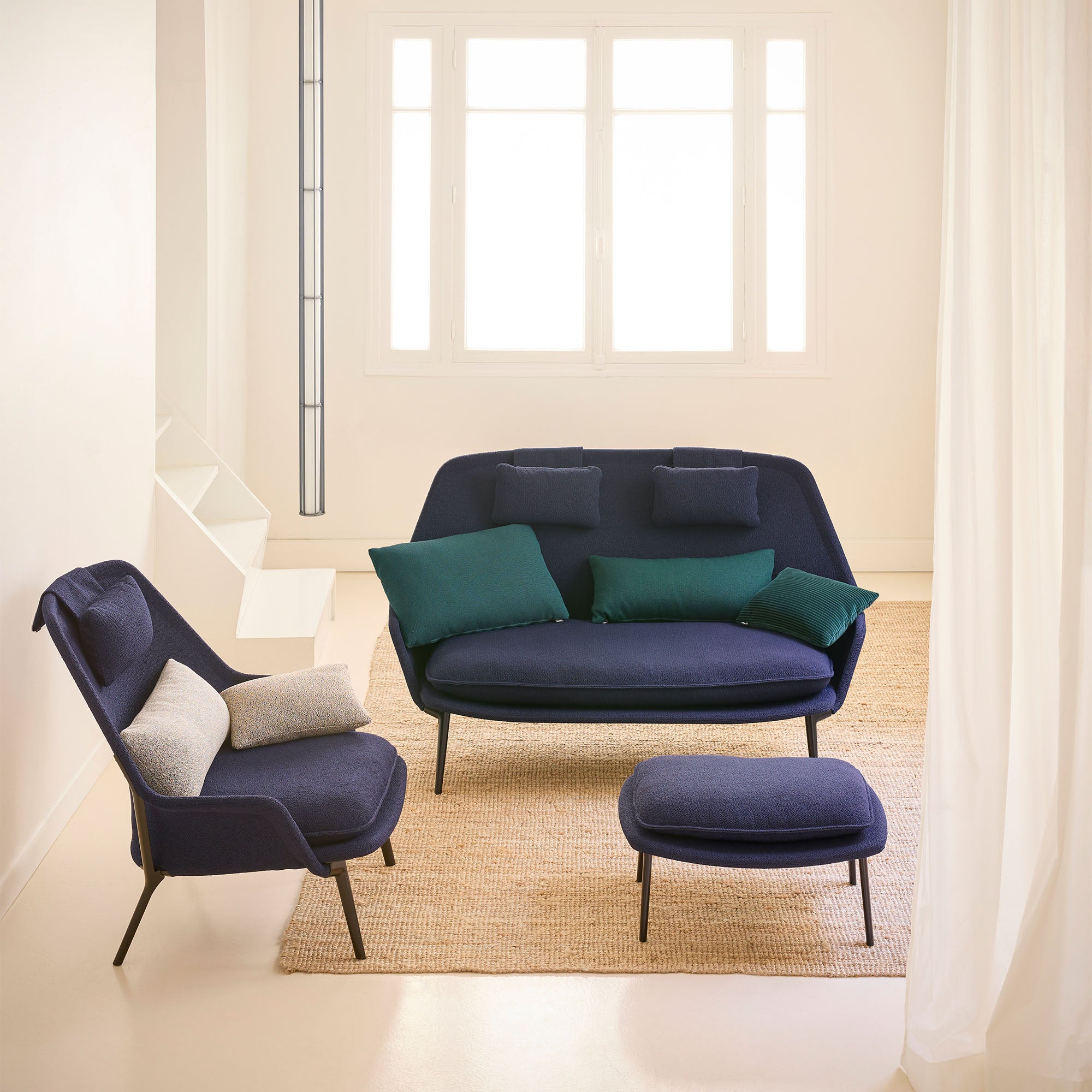 Slow Sofa, canapea cu 2 locuri bază neagră