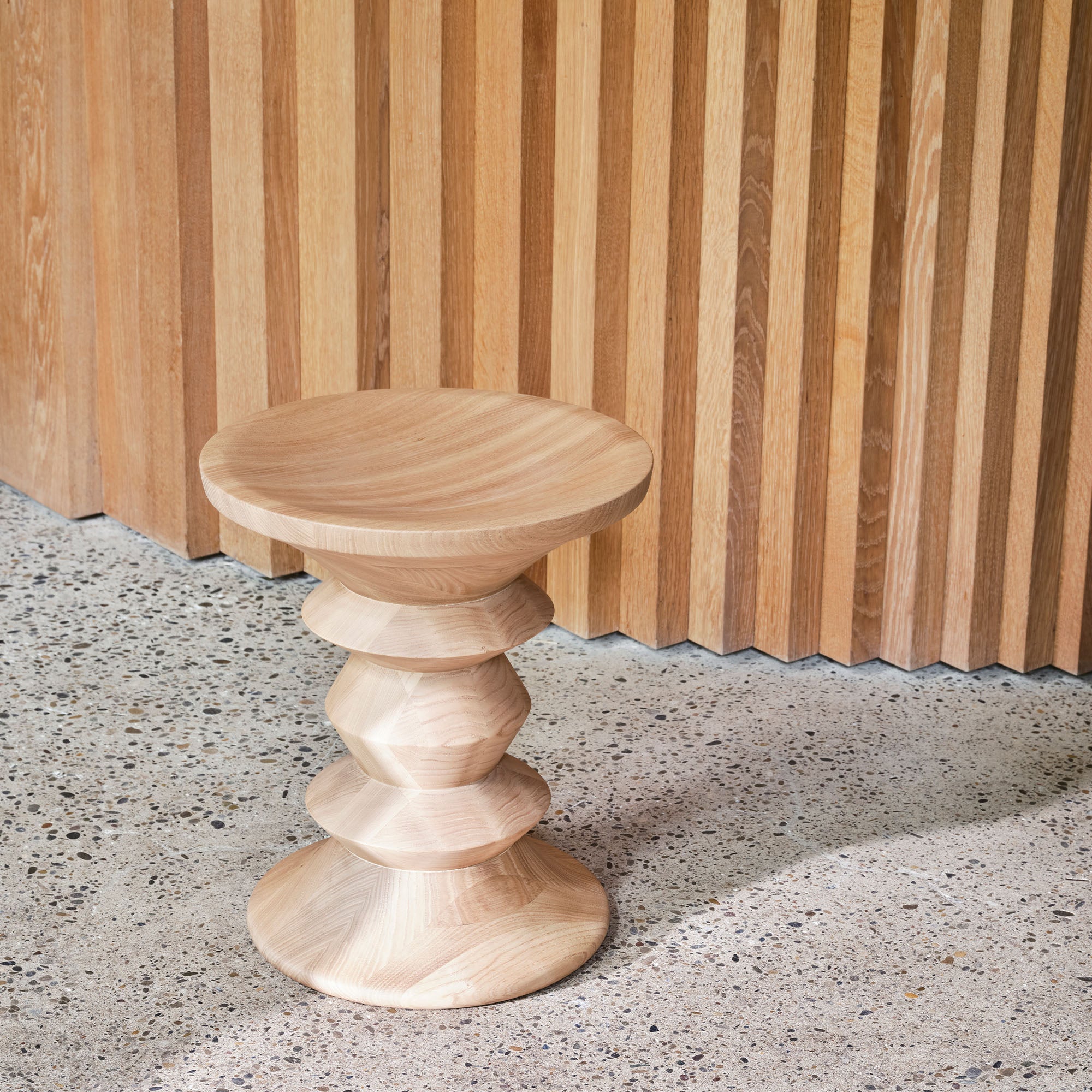 Stool Model A, taburet