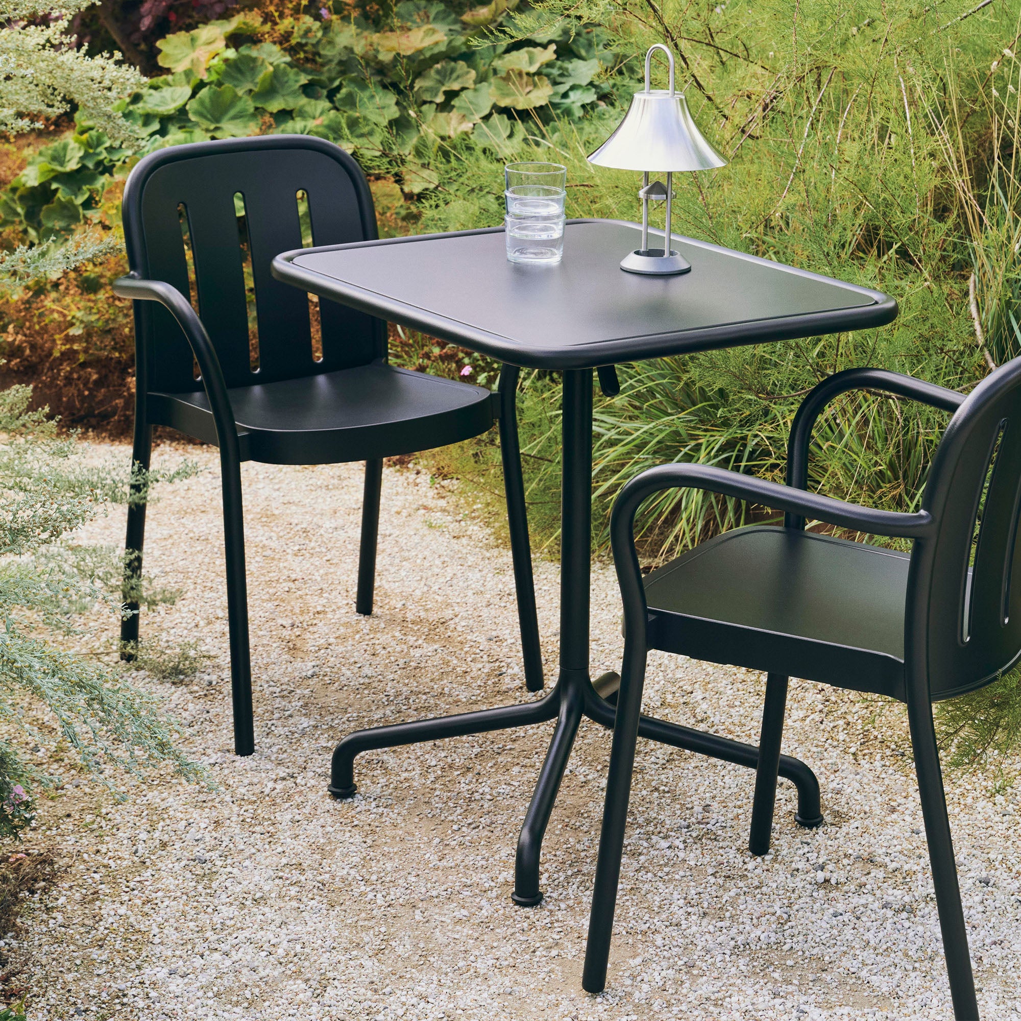 Deville Table, masă 60x70 cm