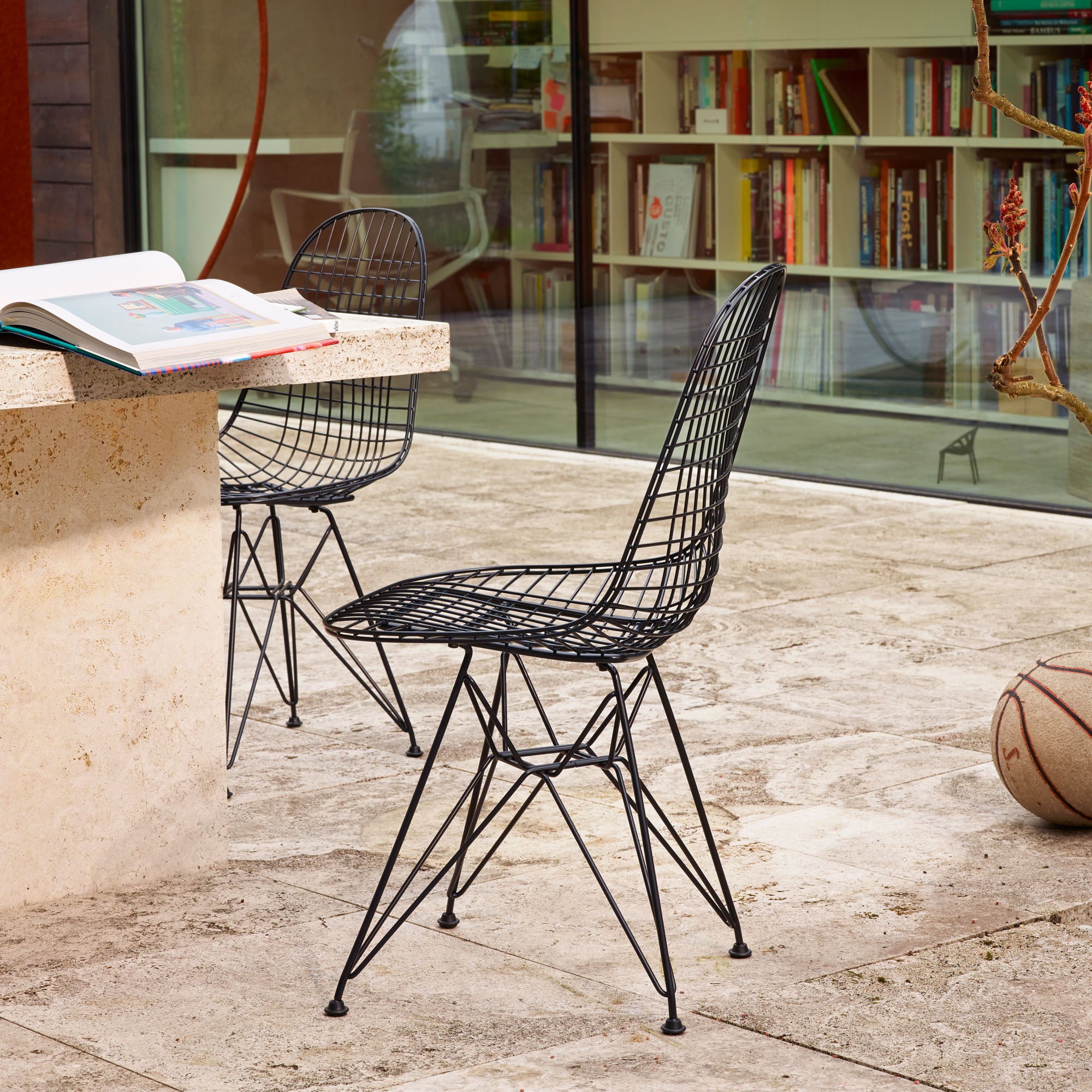 Eames Wire DKR scaun
