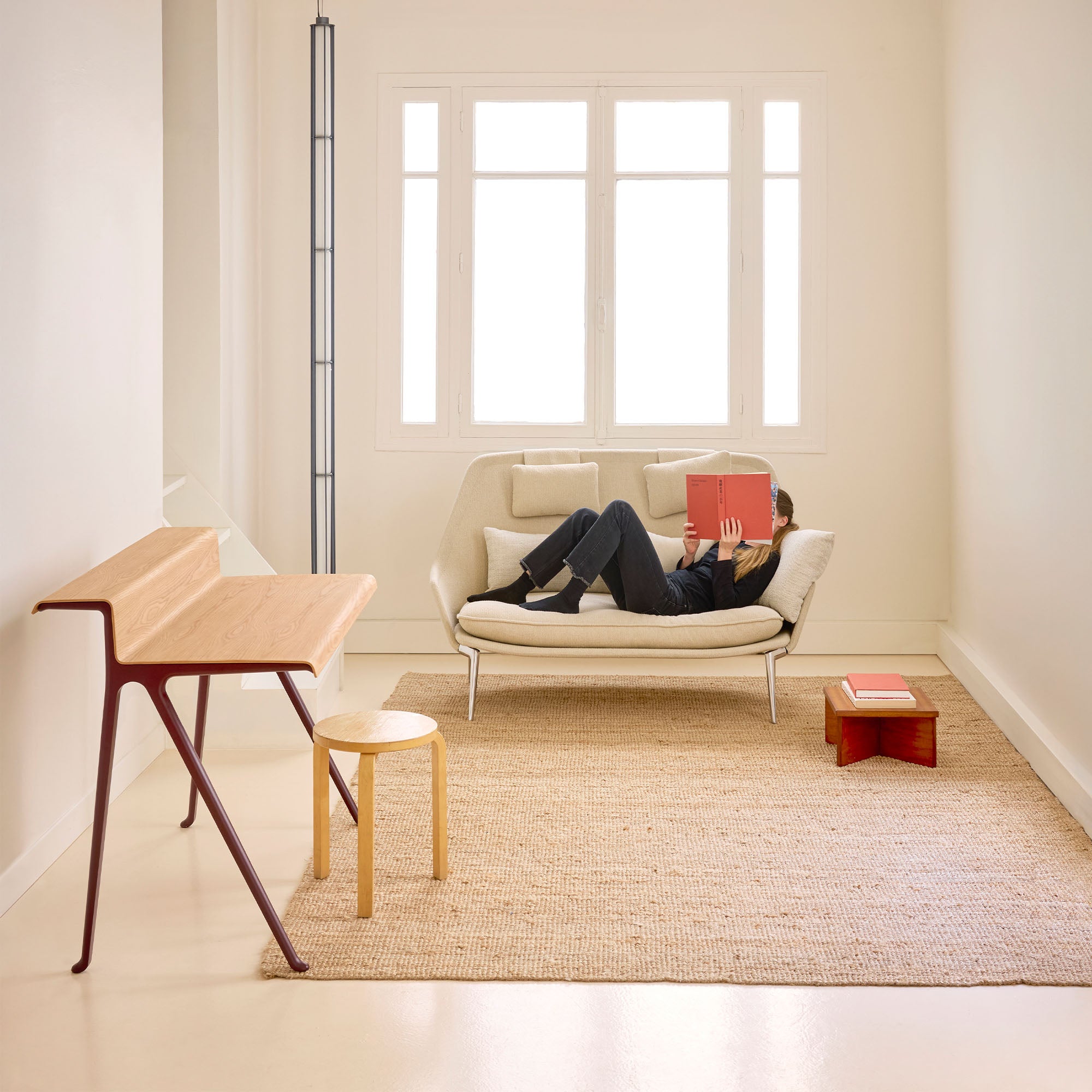 Slow Sofa, canapea cu 2 locuri bază satinată