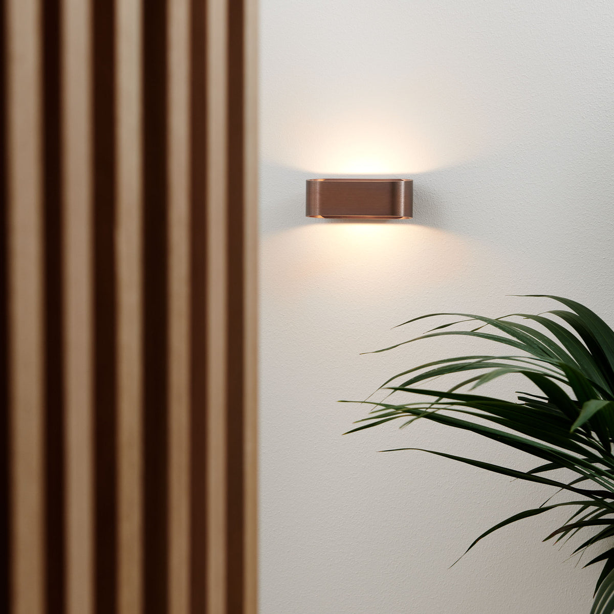 Aura W1, lampă de perete