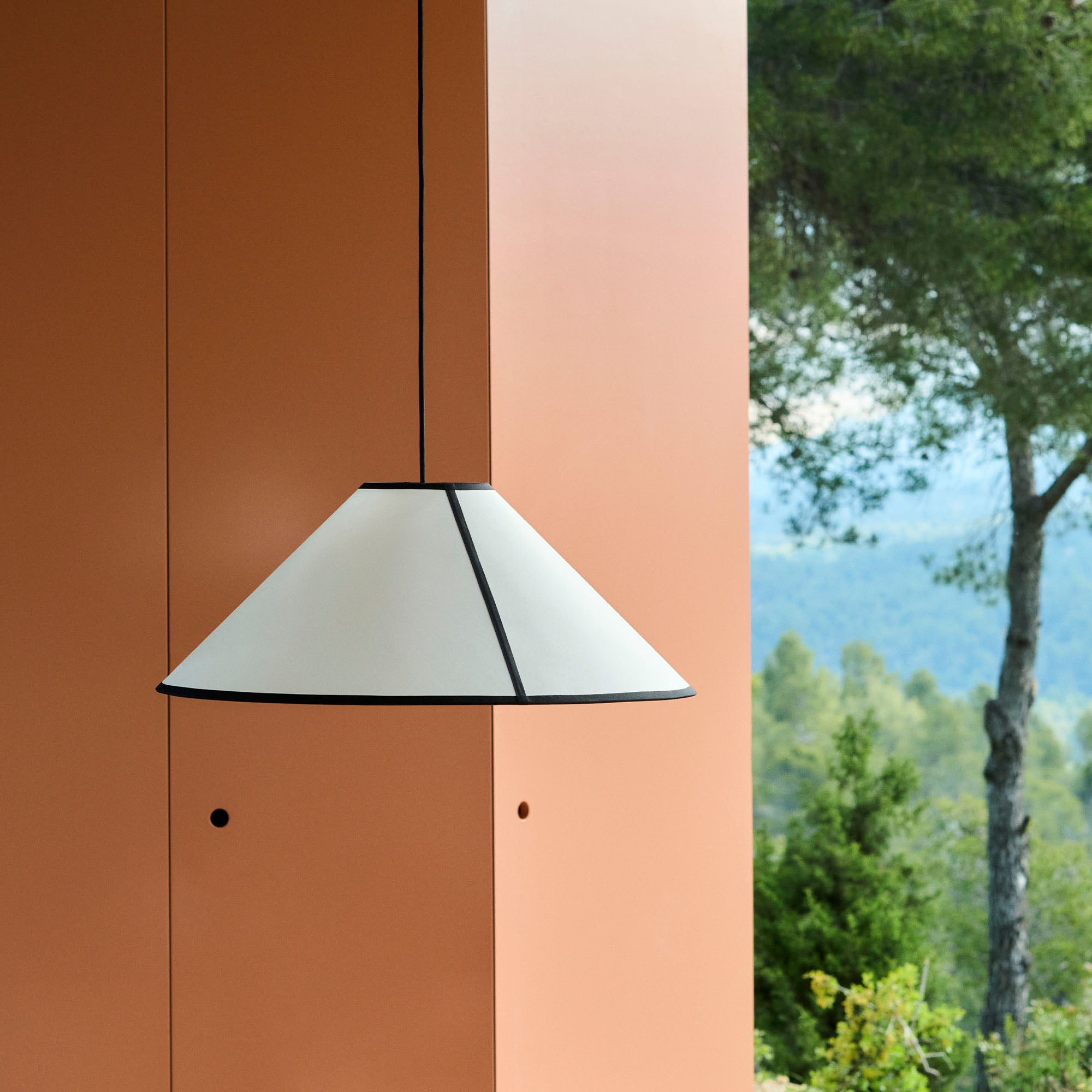 Ava Cone Pendant, lampă suspendată Ø50 cm
