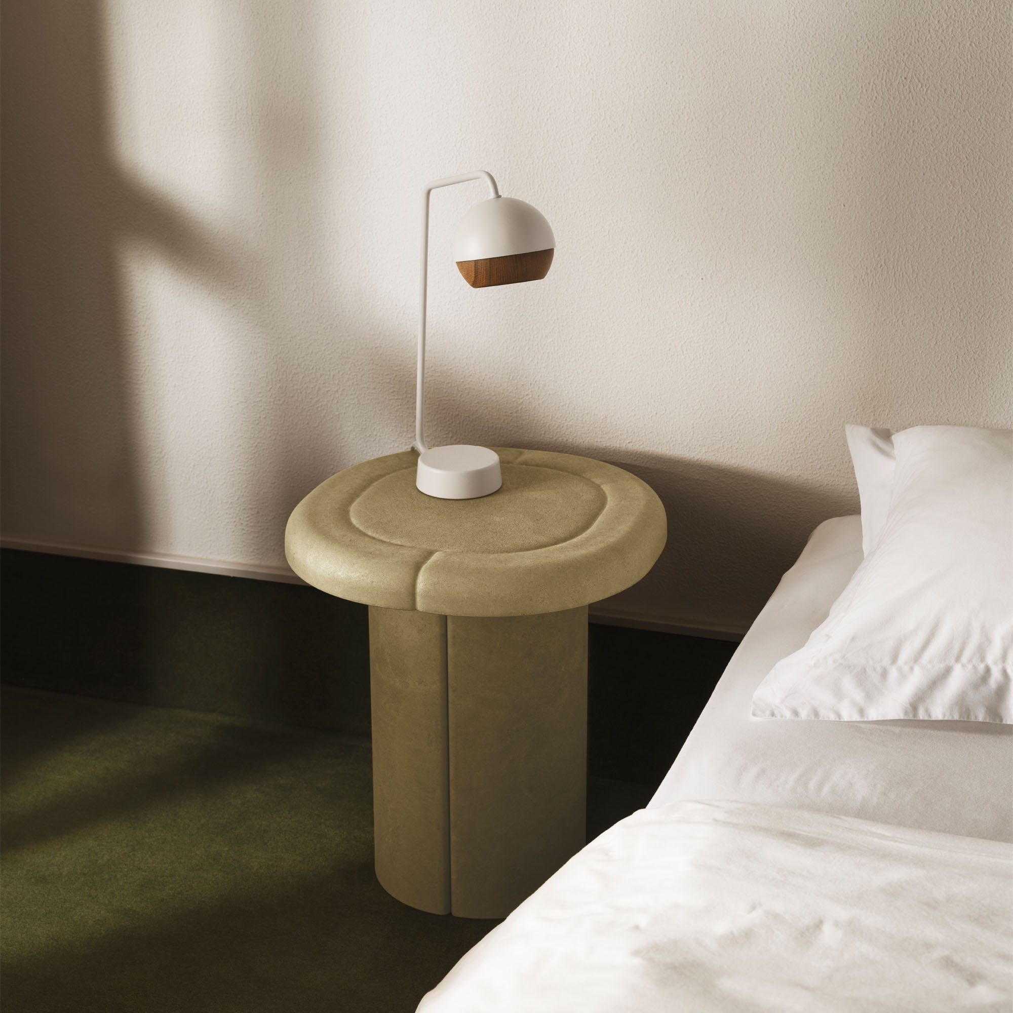 Alder Side Table, măsuță ocazională