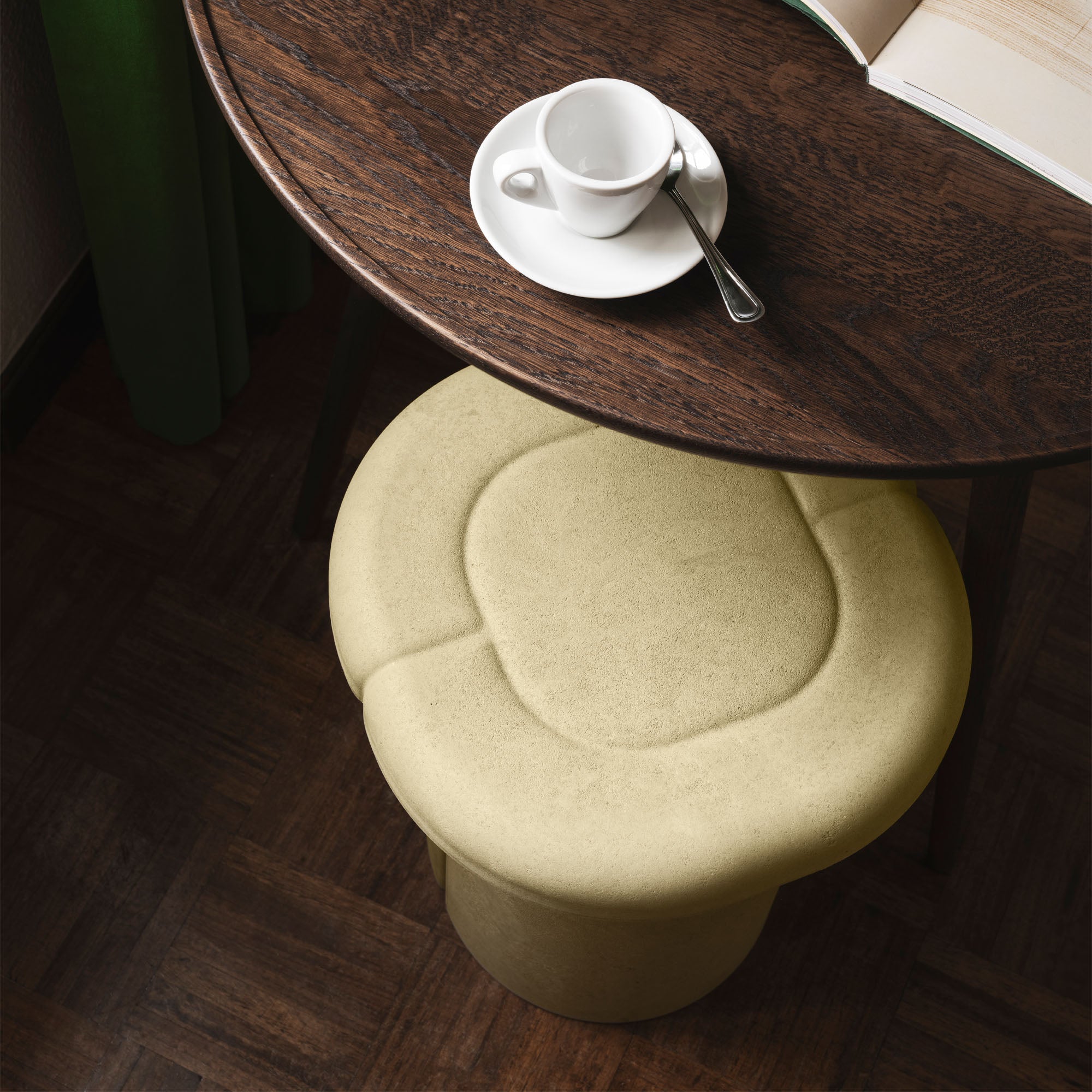 Alder Stool, taburet