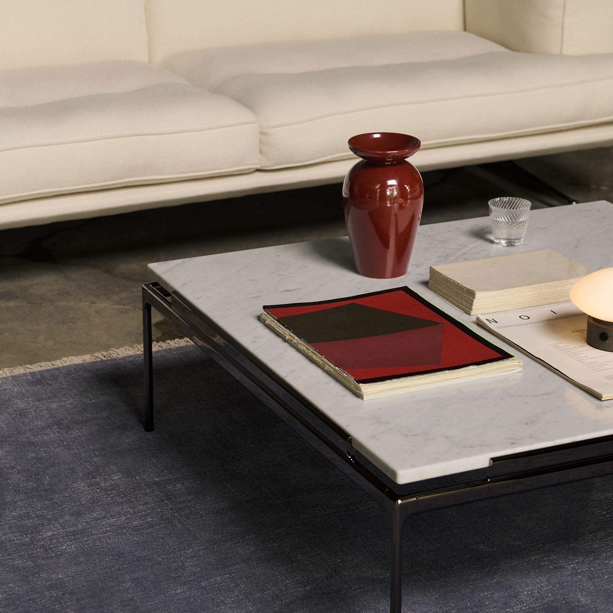 JH47 Momento Vase