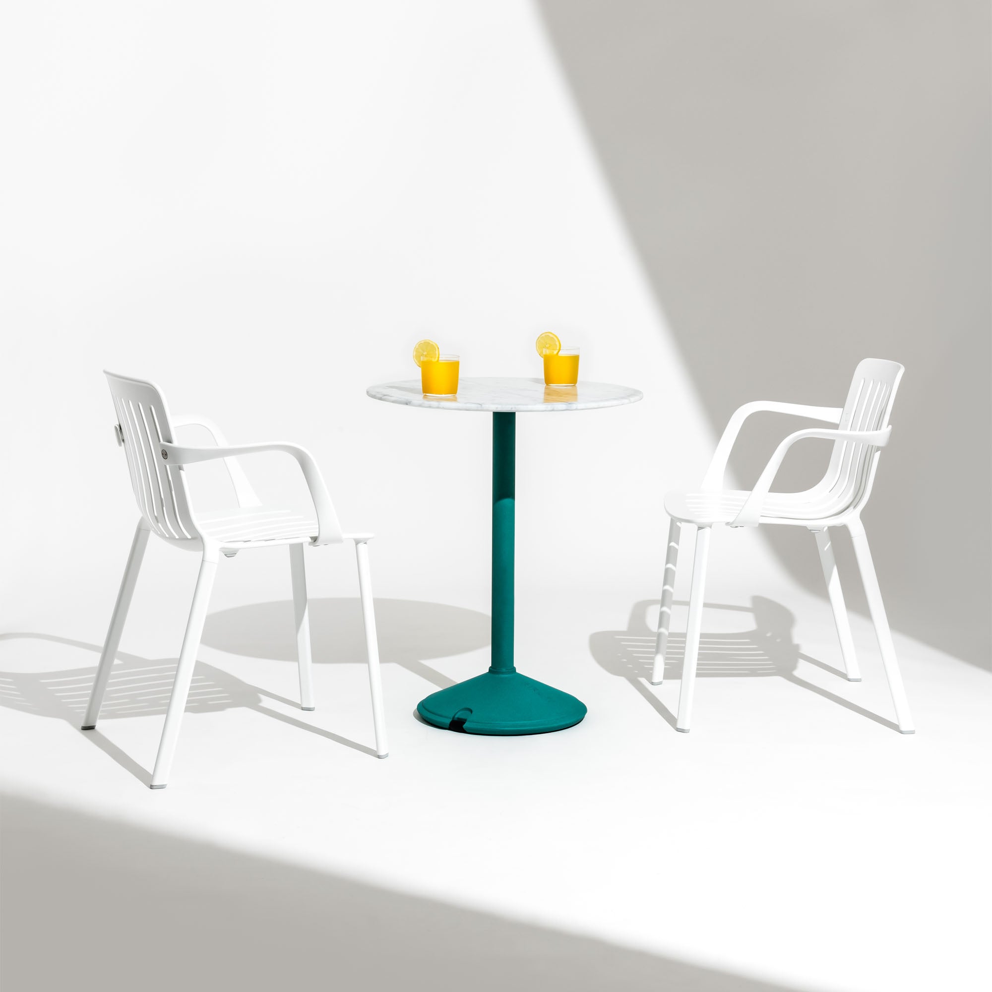Brut Round Table, măsuță Ø60 cm