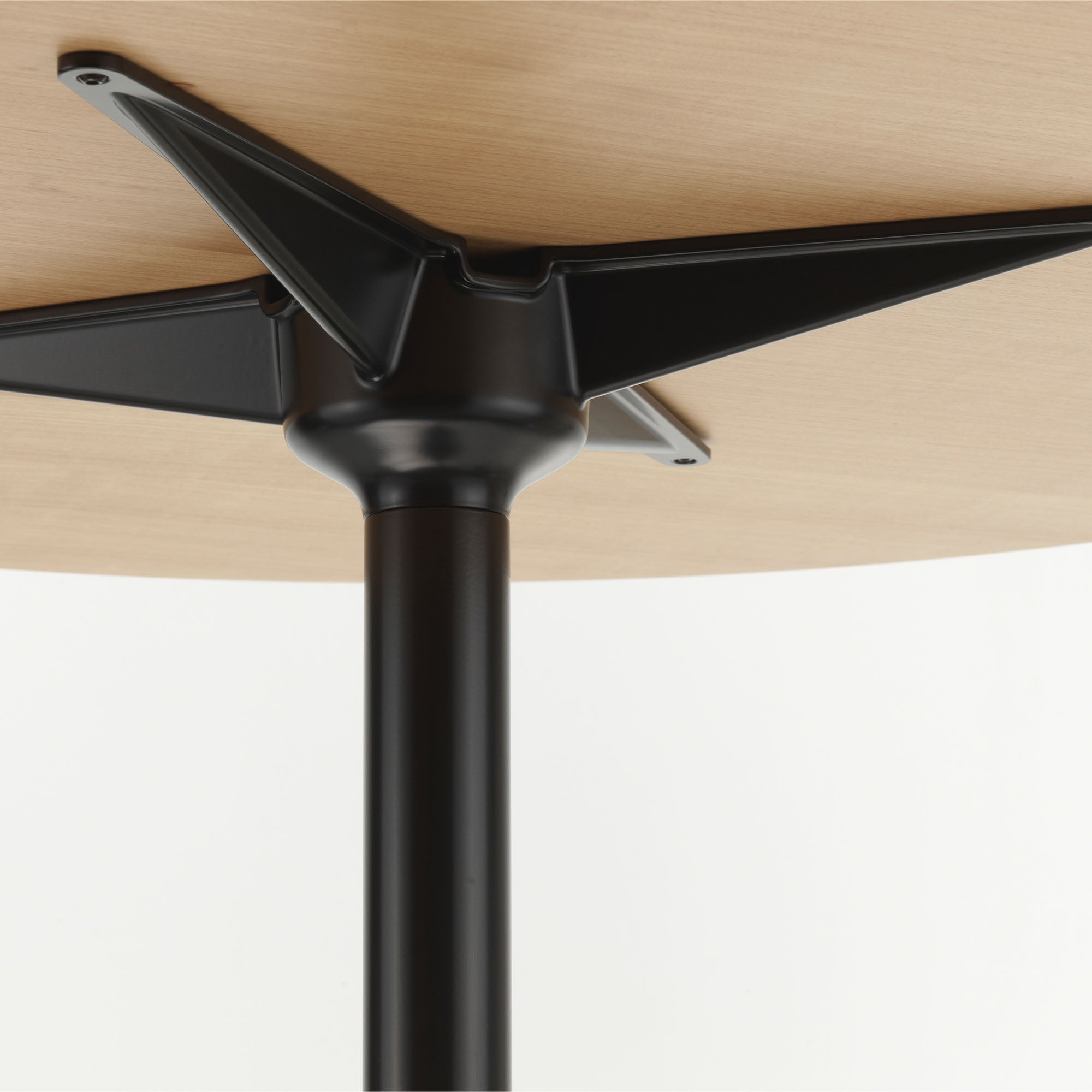 Eames Segmented Table, masă de dining rotundă Ø130 cm