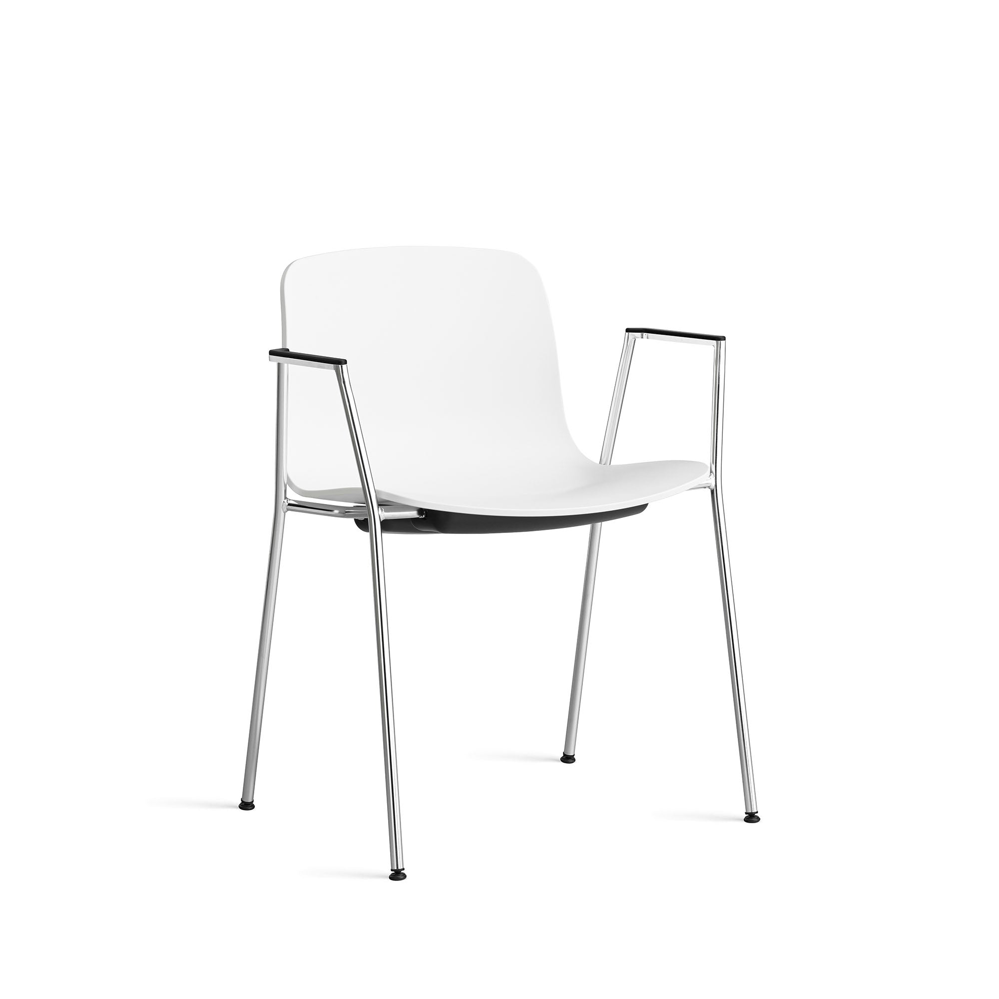 About A Chair 18 scaun de dining cu cotiere
