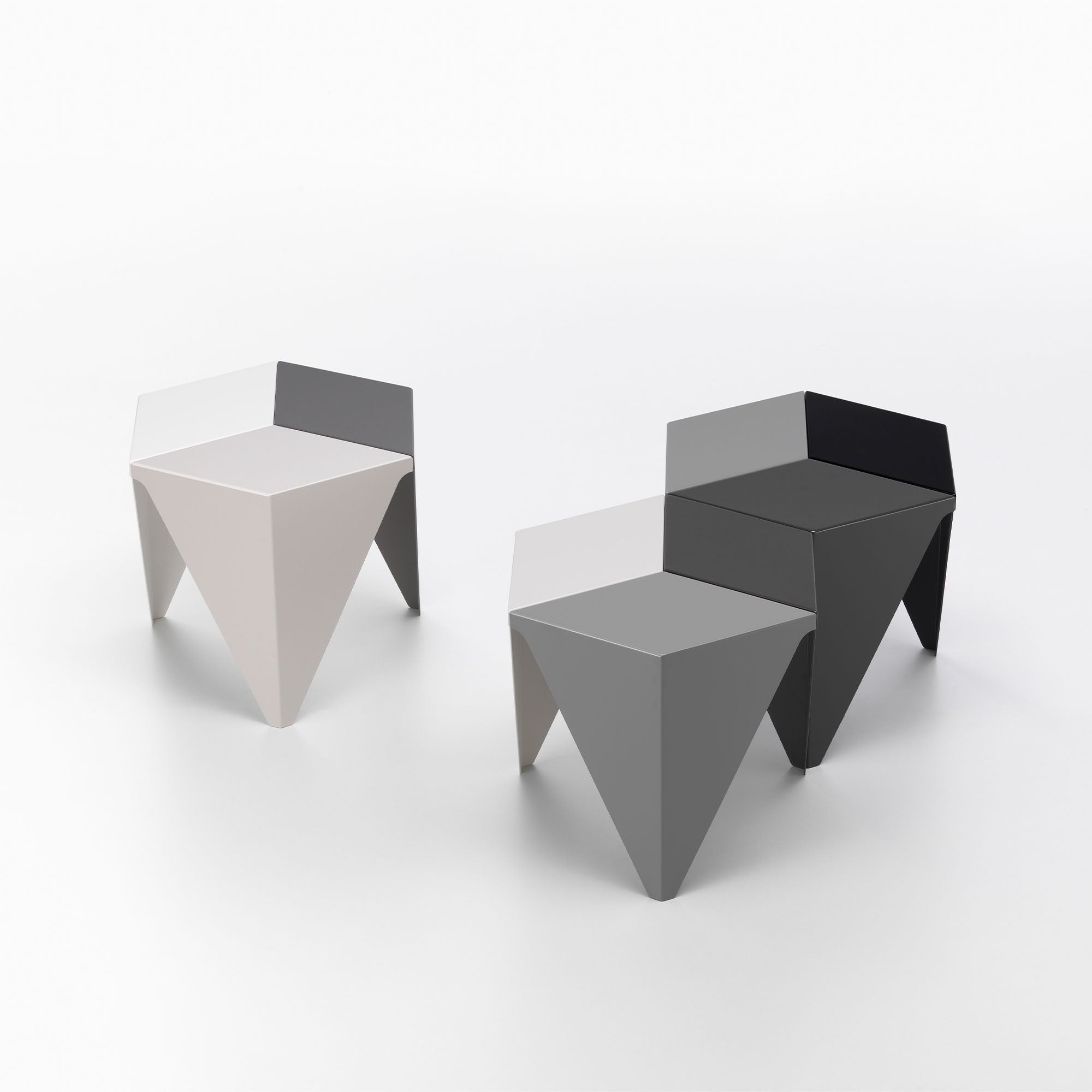 Prismatic Table, măsuță