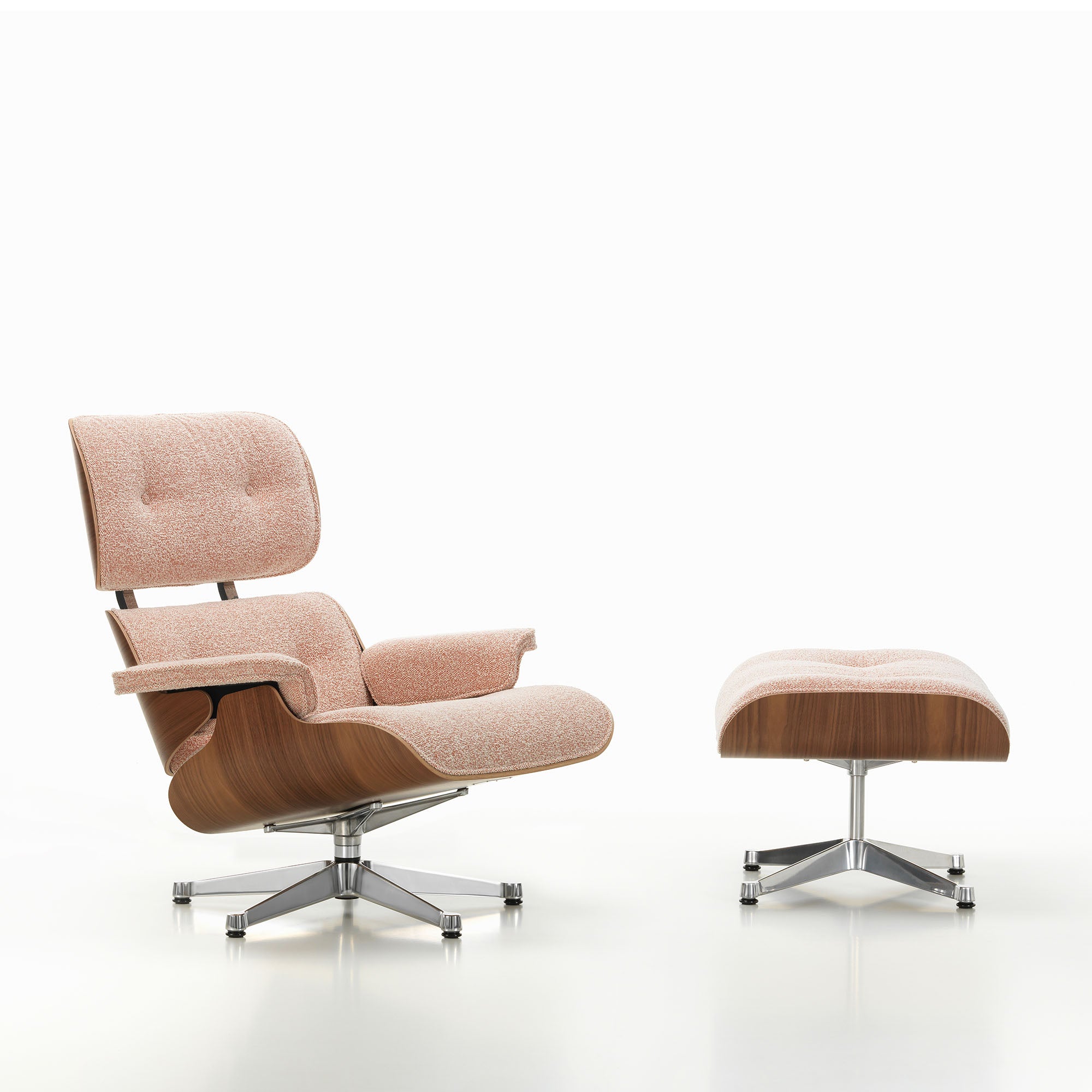 Eames Lounge Chair cu Otoman, lemn de nuc și bază satinată