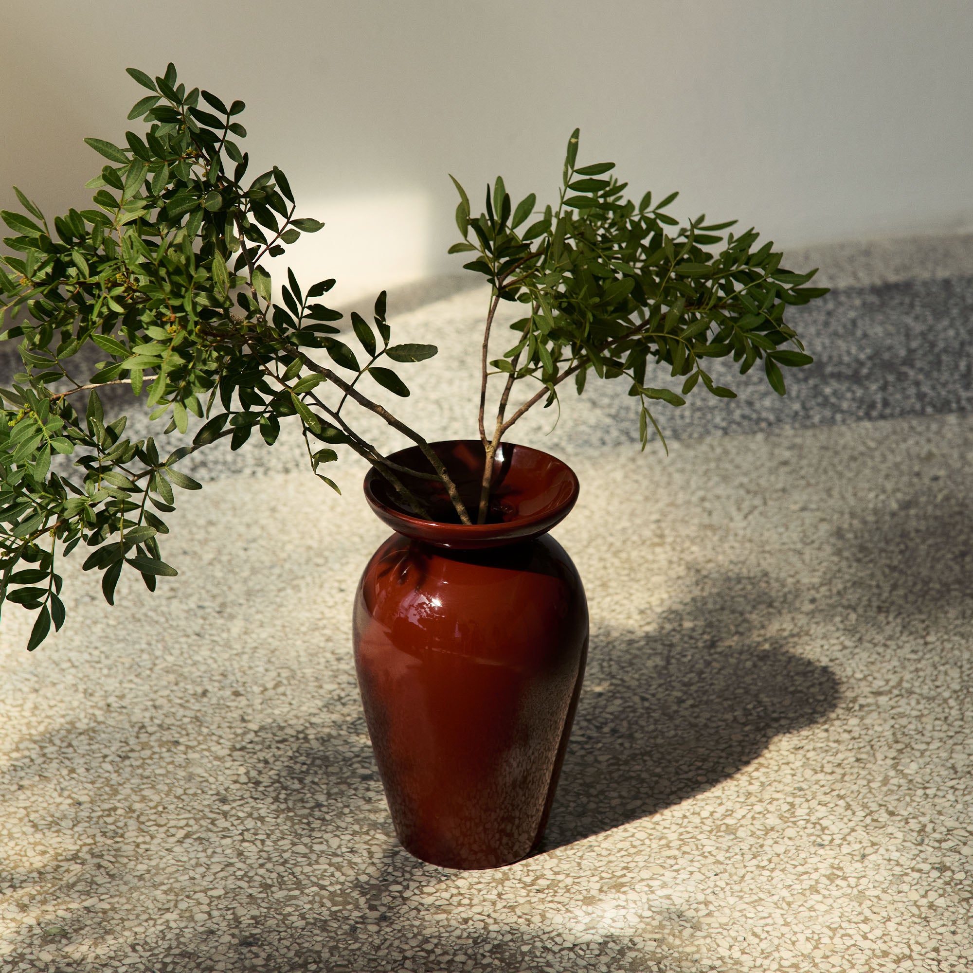 JH47 Momento Vase