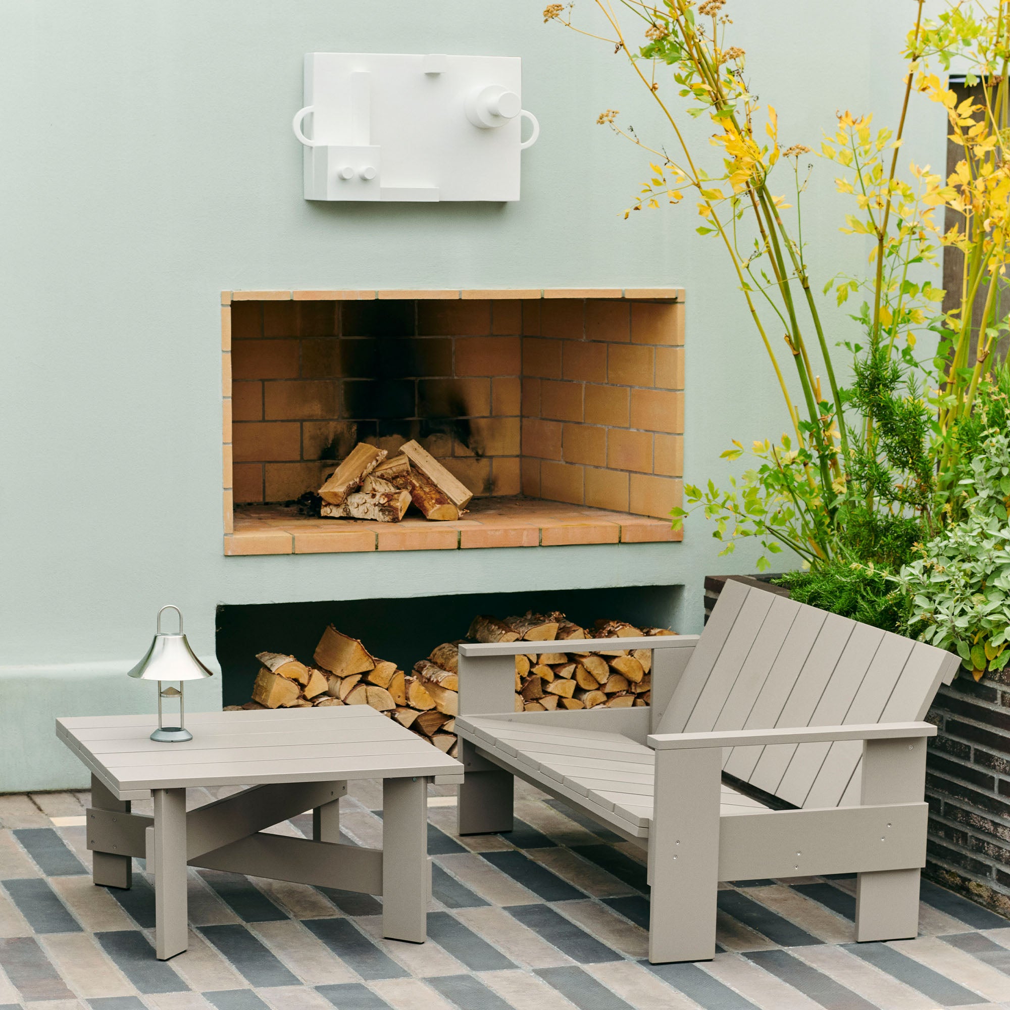 Crate Low Table, măsuță exterior 75x75 cm