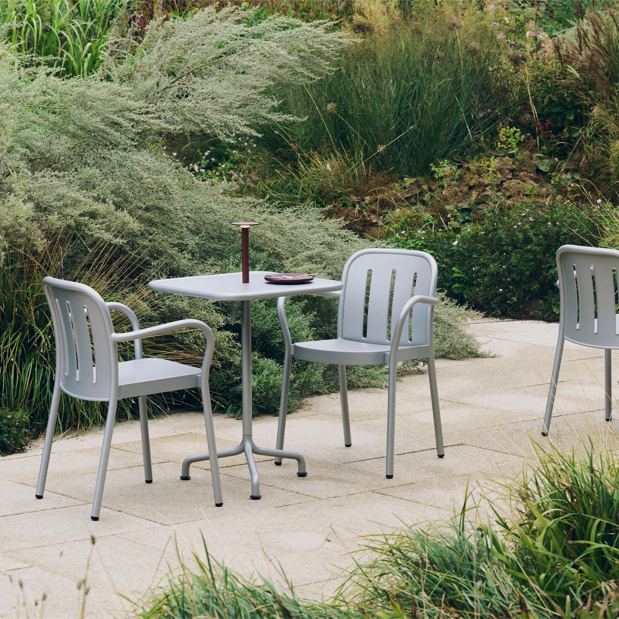 Deville Armchair, scaun de exterior cu cotiere