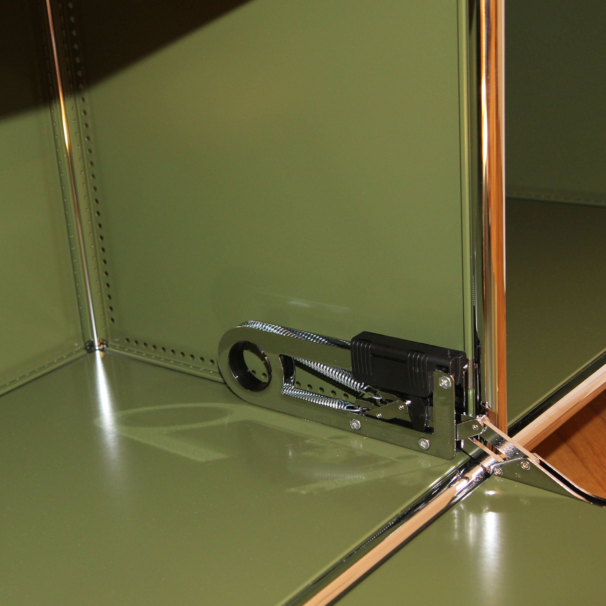 Haller cabinet media