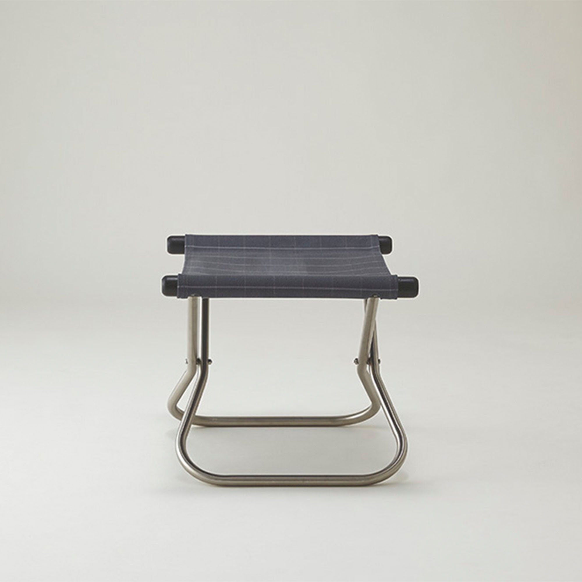 Nychair X Shikiri Ottoman, otoman pliabil