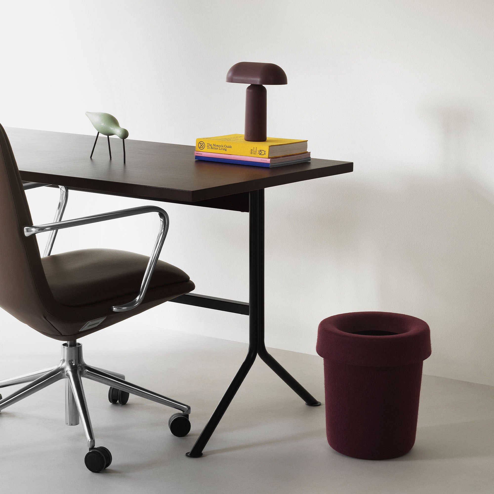 Porta Table Lamp, lampă portabilă