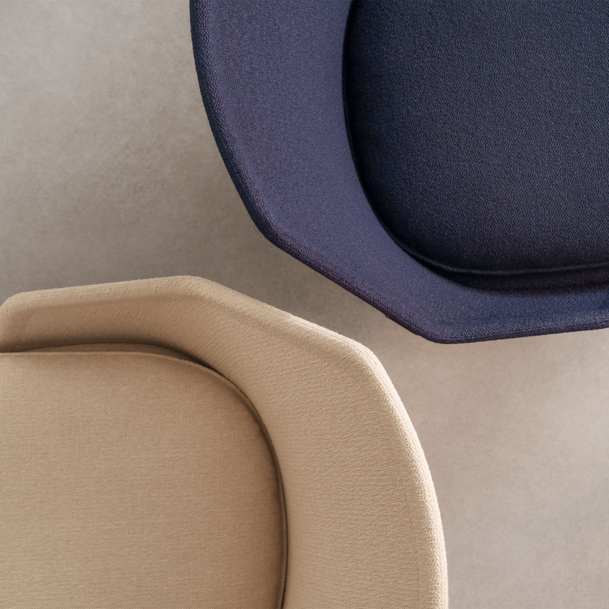 Slow Chair, fotoliu cu otoman bază neagră