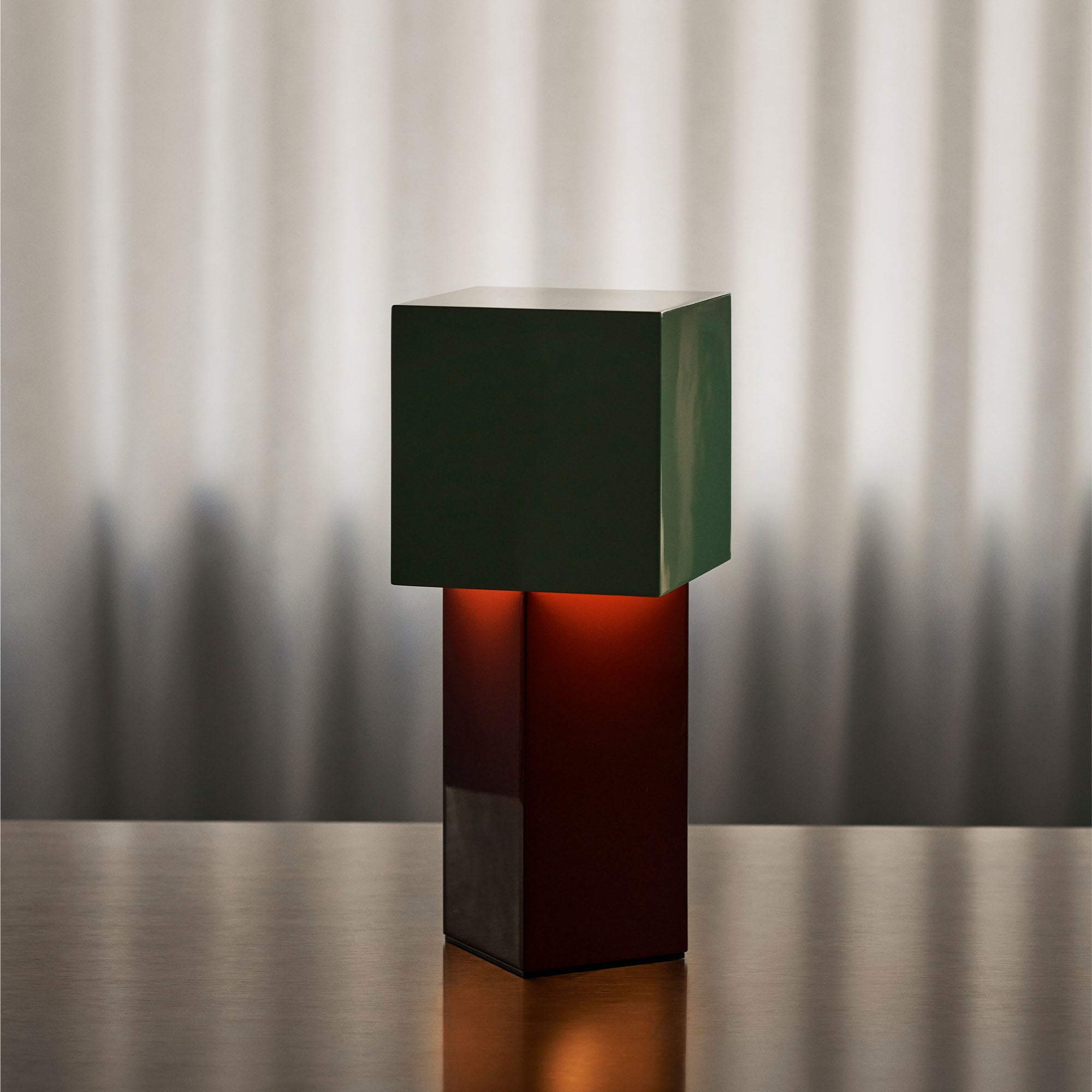 Pivot ATD7, lampă portabilă