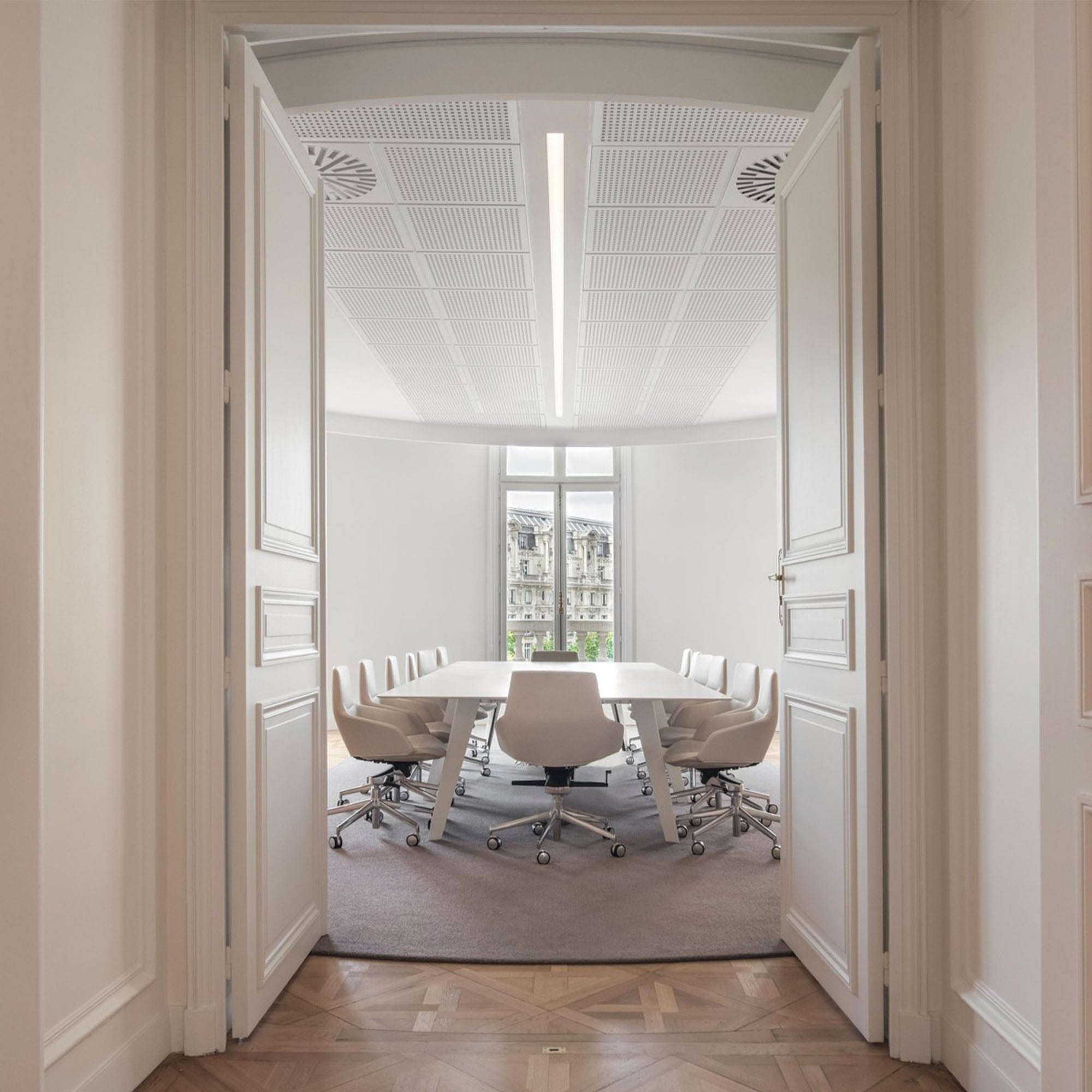 Aston 1927, scaun de birou