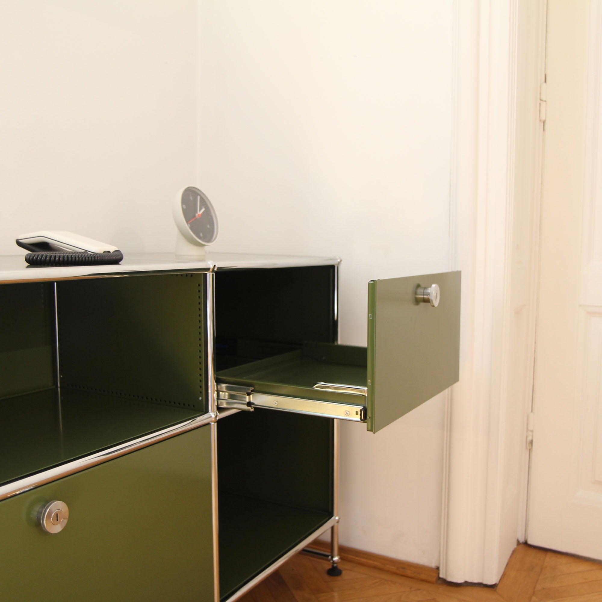 Haller cabinet media