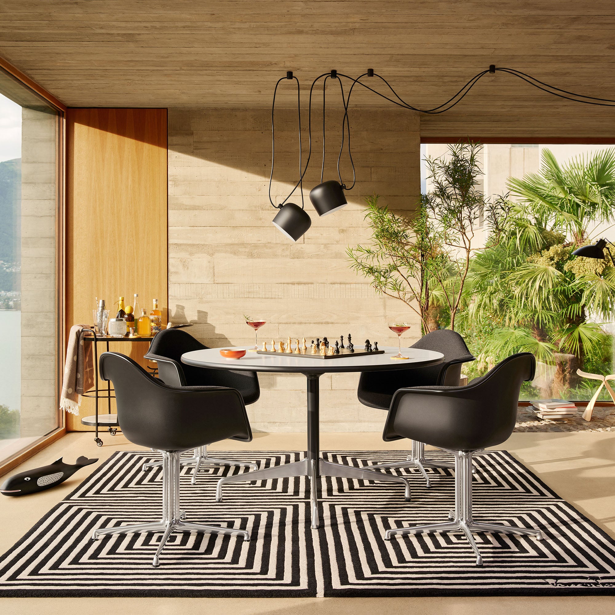 Eames Segmented Table, masă de dining rotundă Ø130 cm