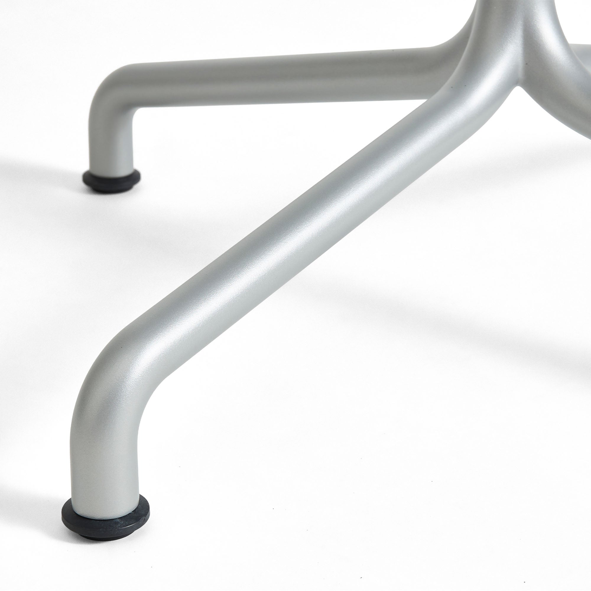 Deville Table, masă rotundă Ø80