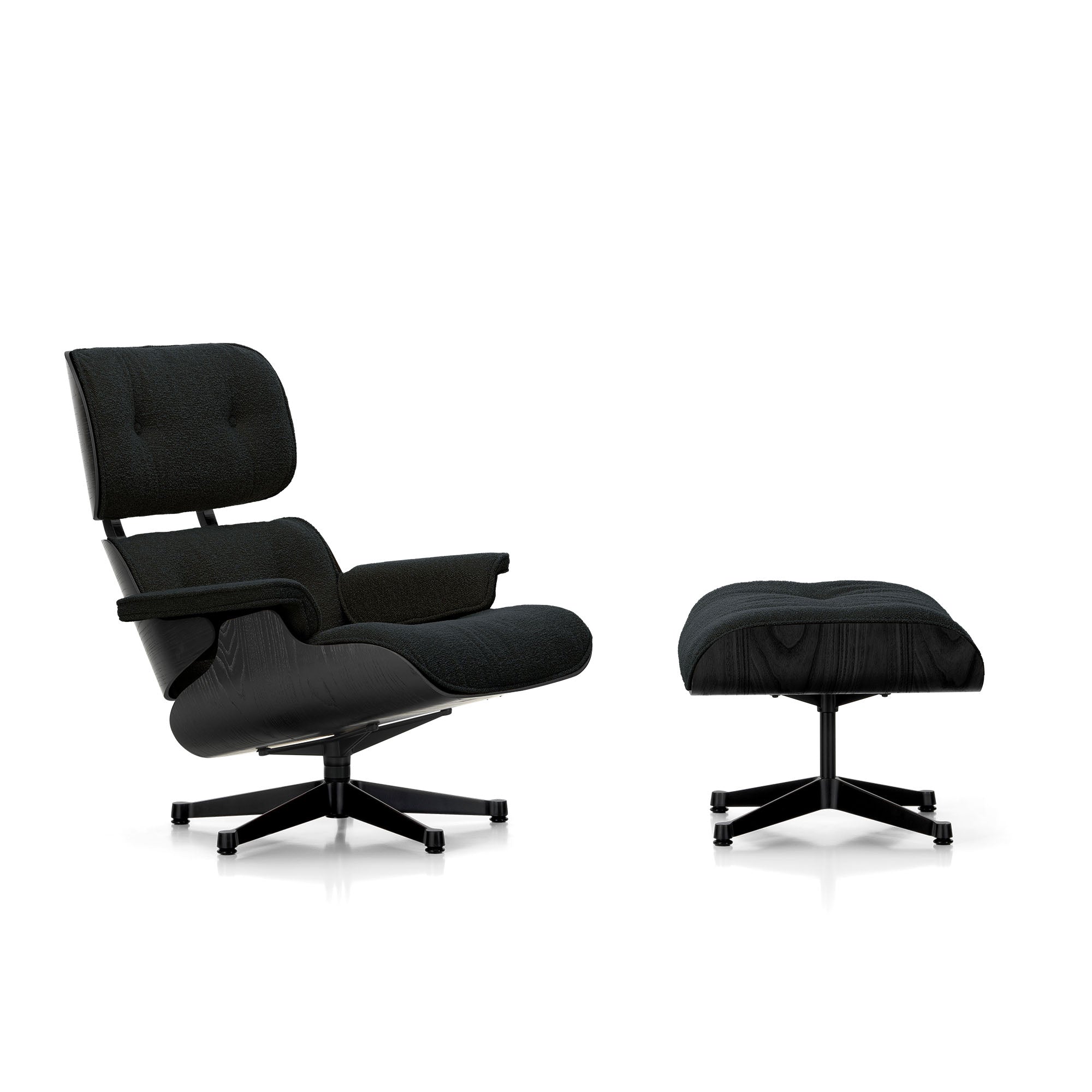 Eames Lounge Chair cu Otoman, lemn de castan vopsit negru și bază neagră