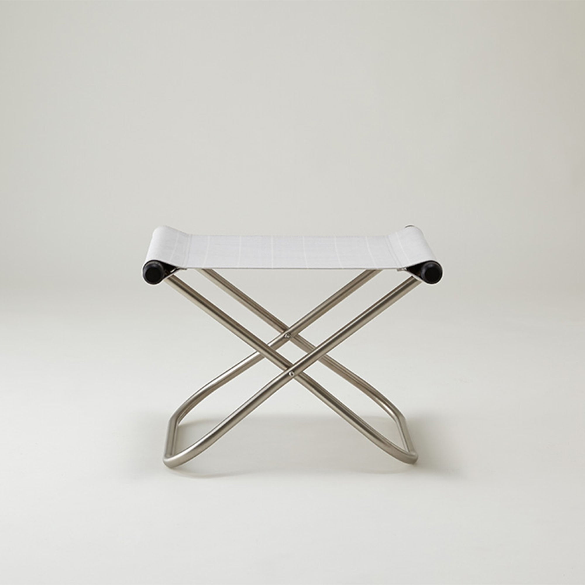 Nychair X Shikiri Ottoman, otoman pliabil