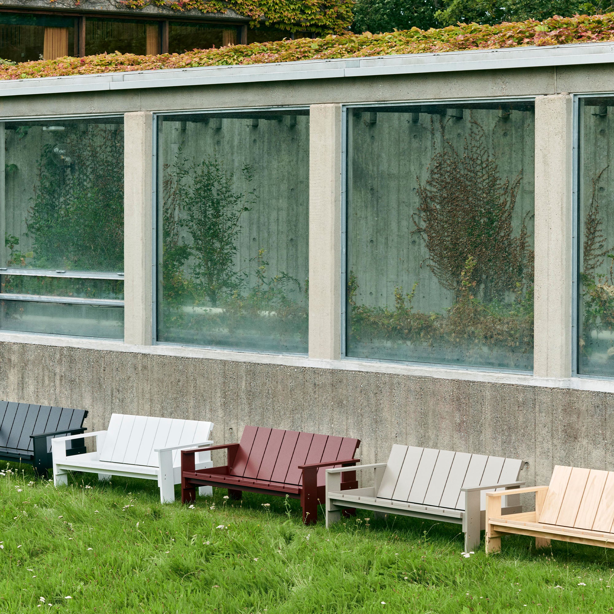 Crate Lounge Sofa, banchetă lounge de exterior
