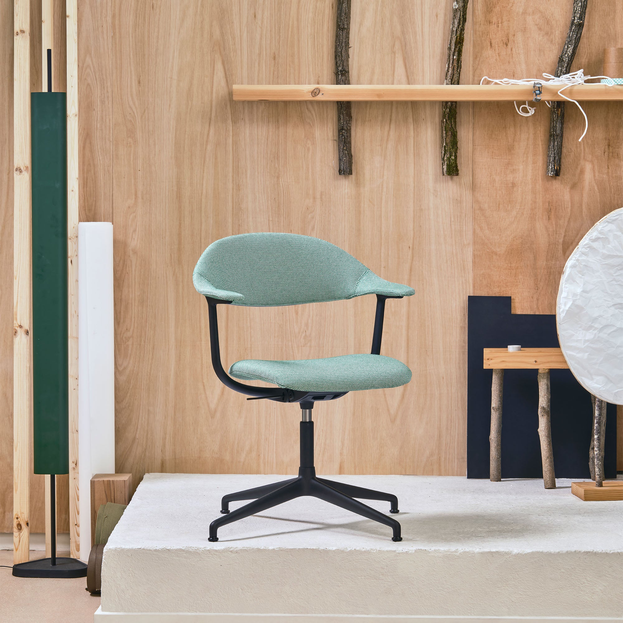 Mynt, scaun de birou cu șezut și spătar tapițat