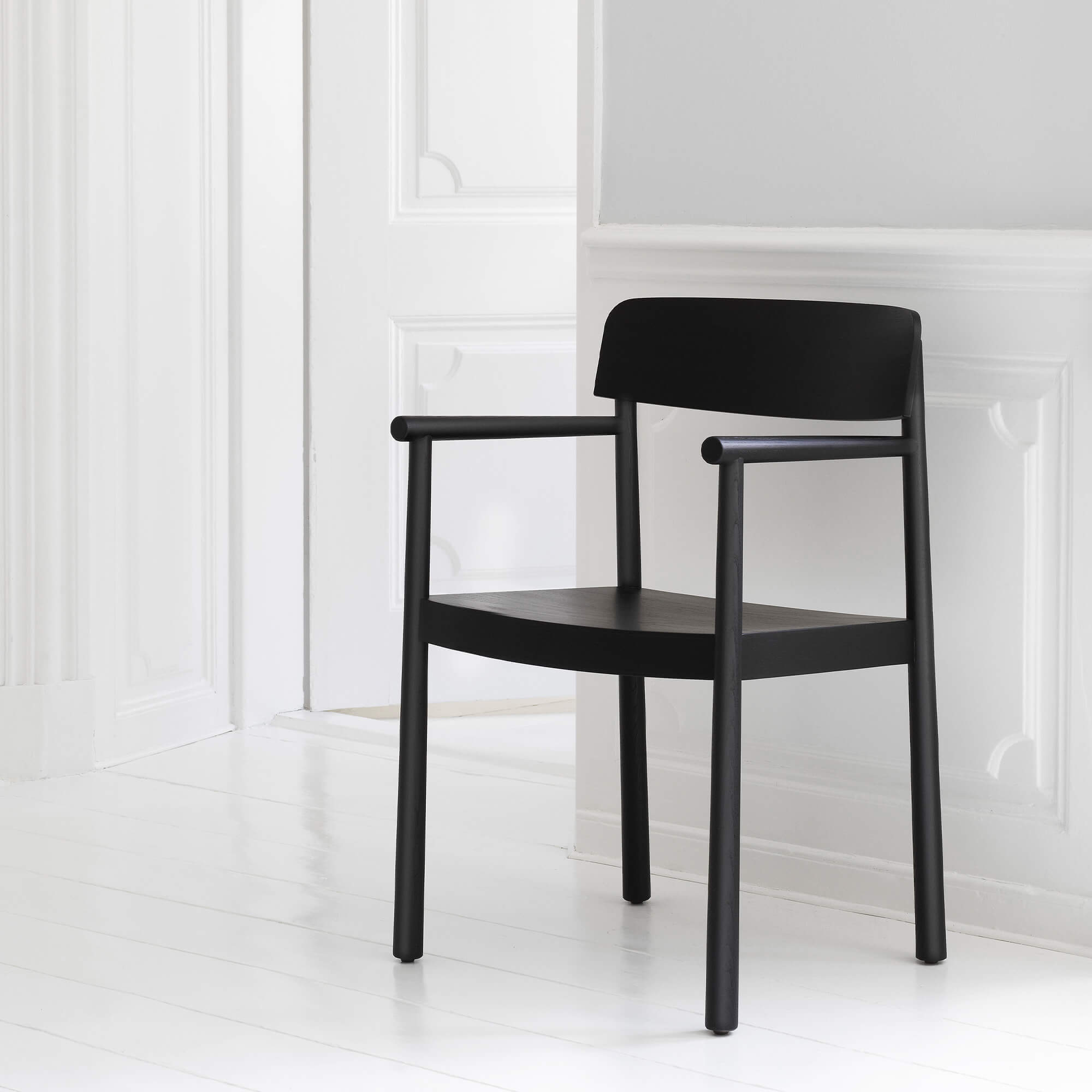 Timb Armchair, scaun de dining cu cotiere