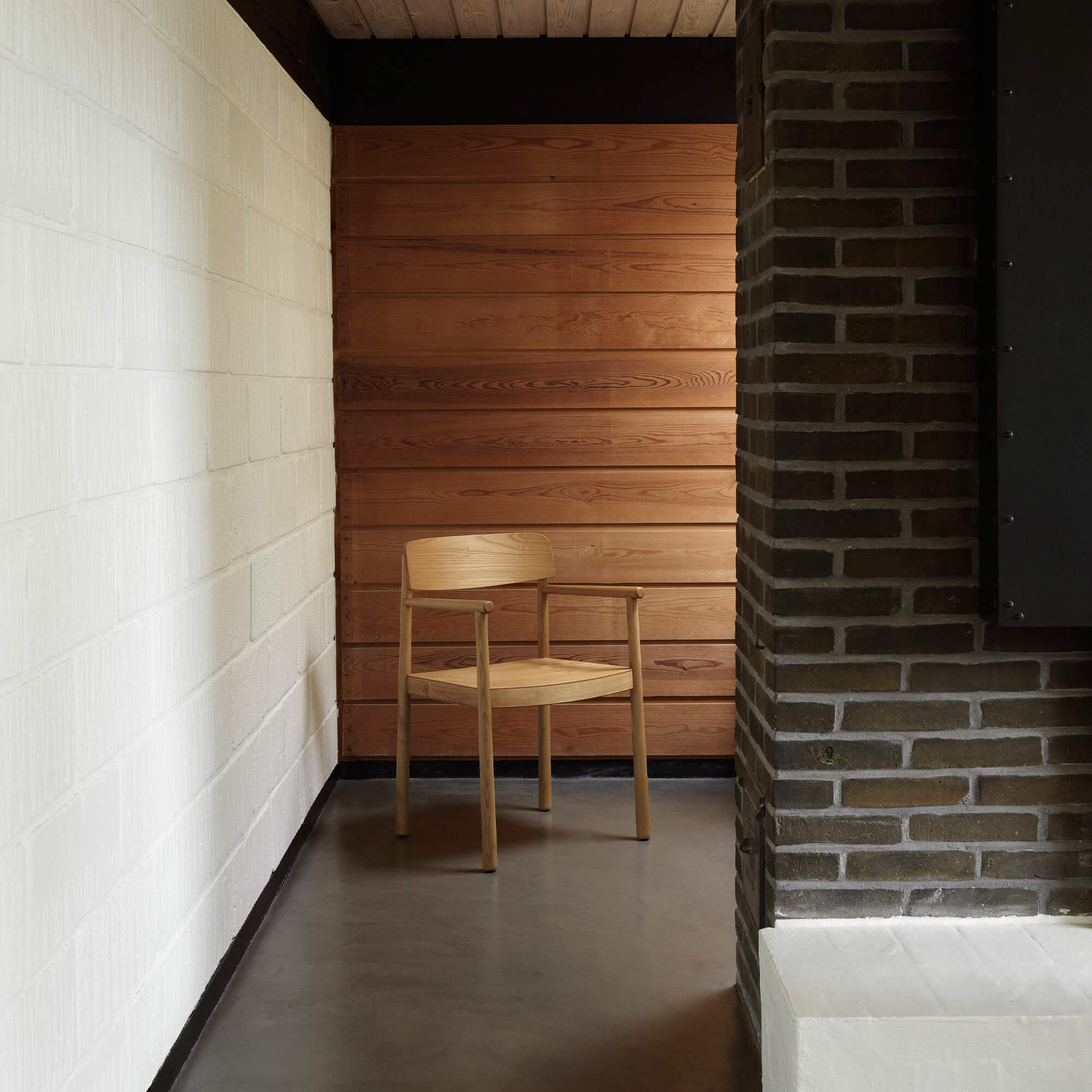 Timb Armchair, scaun de dining cu cotiere