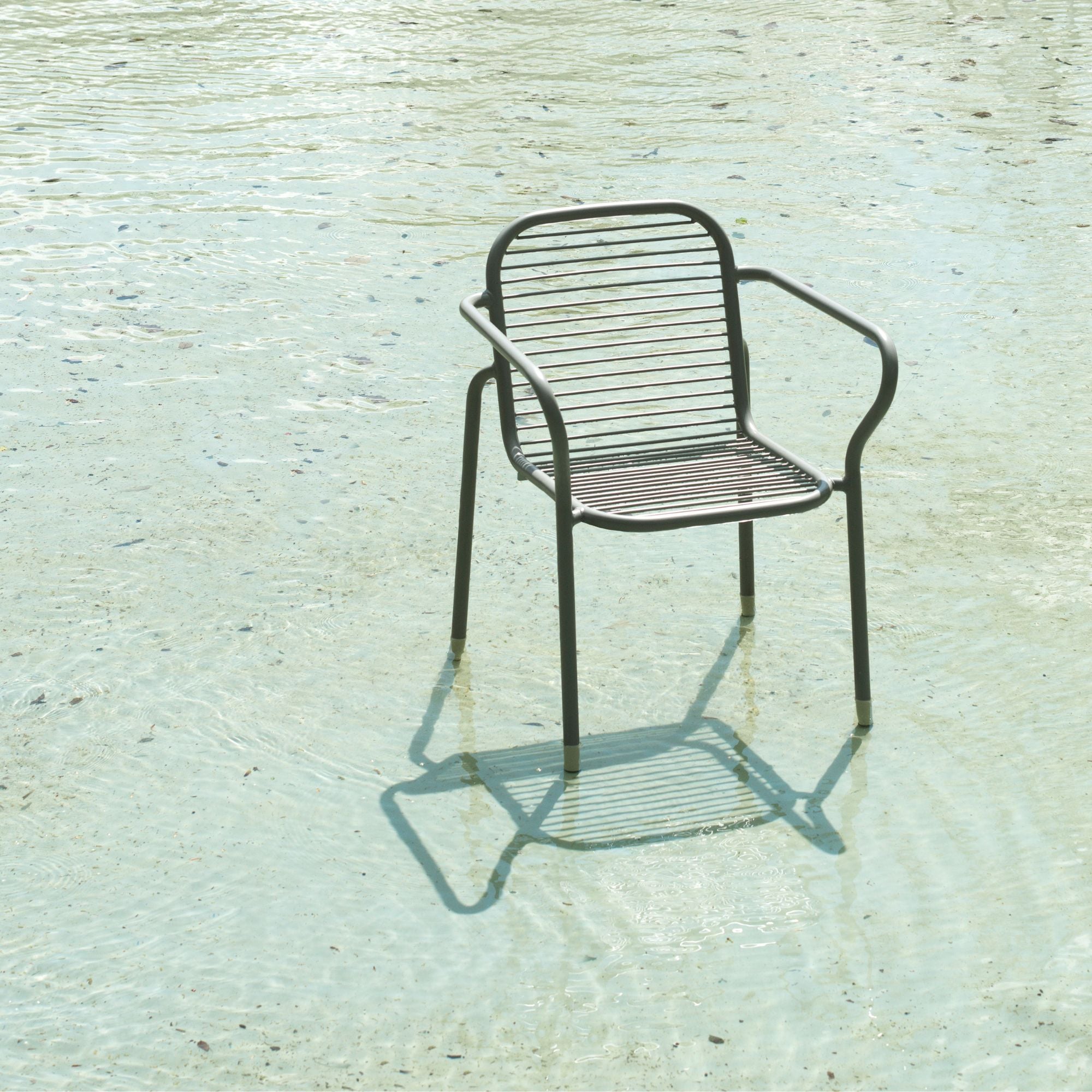Vig Armchair, scaun pentru exterior cu cotiere
