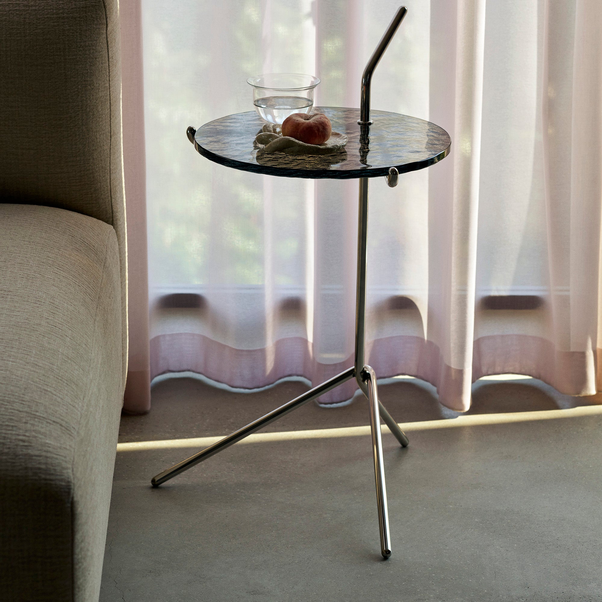 Halten, măsuță ocazională