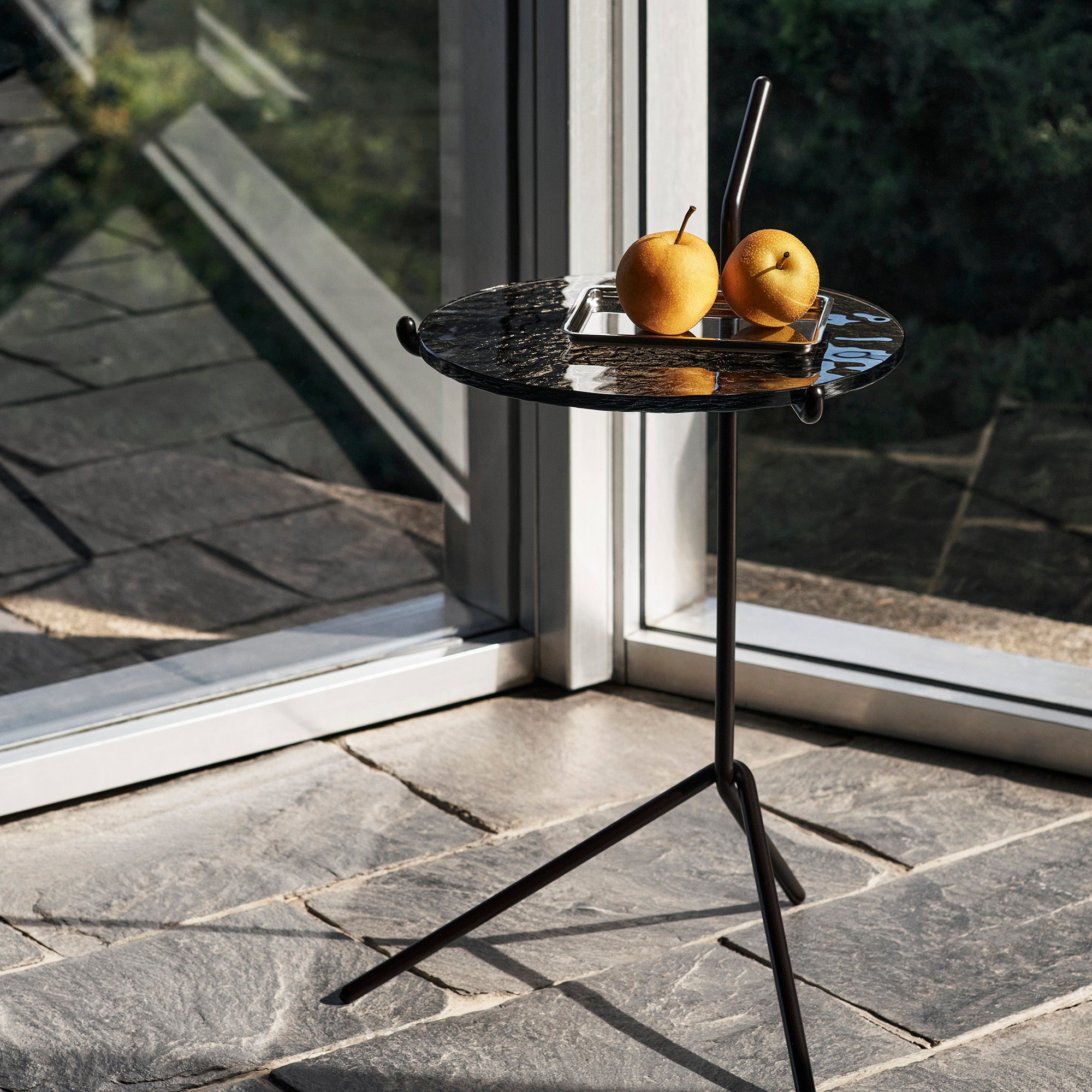 Halten, măsuță ocazională