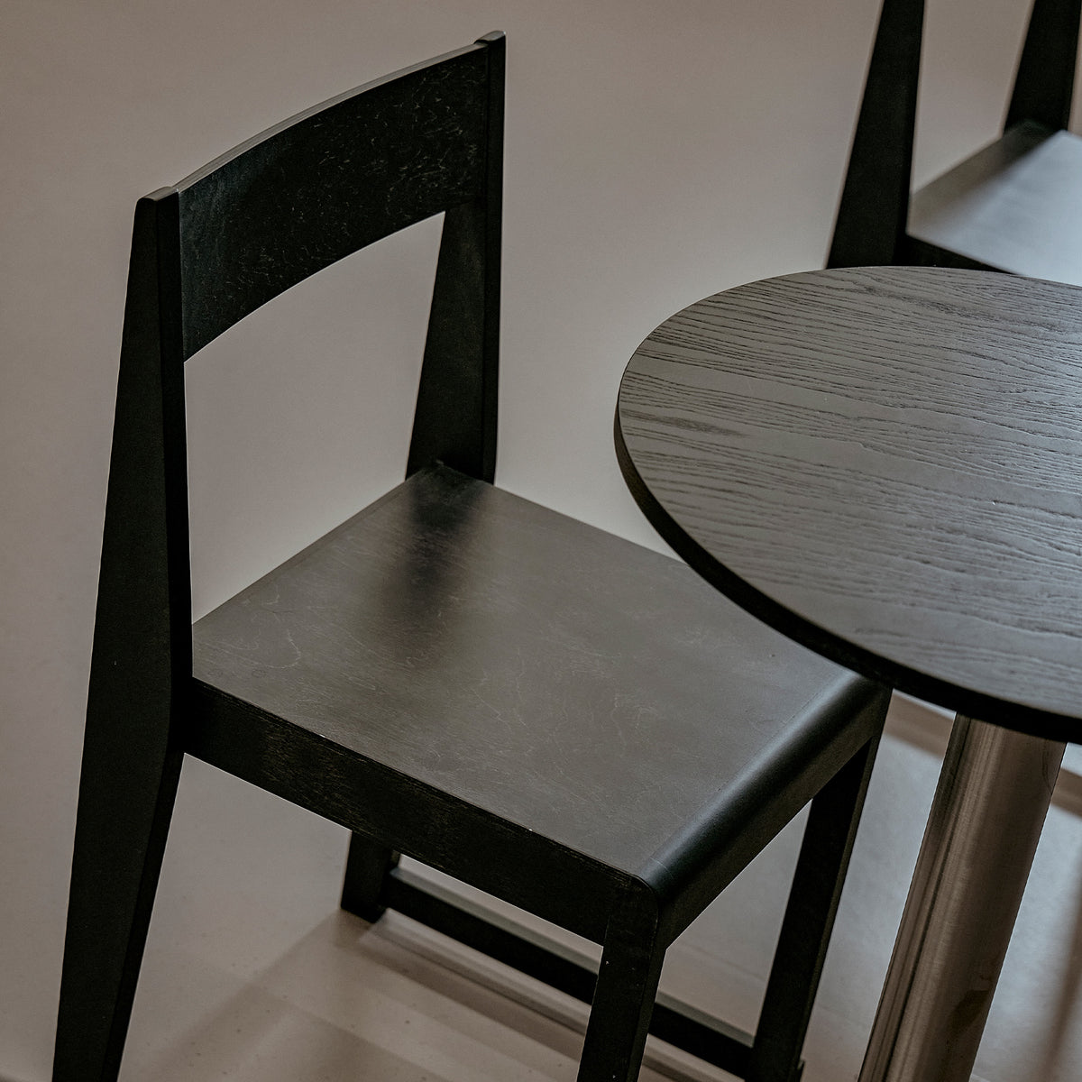 Chair 01, scaun din lemn