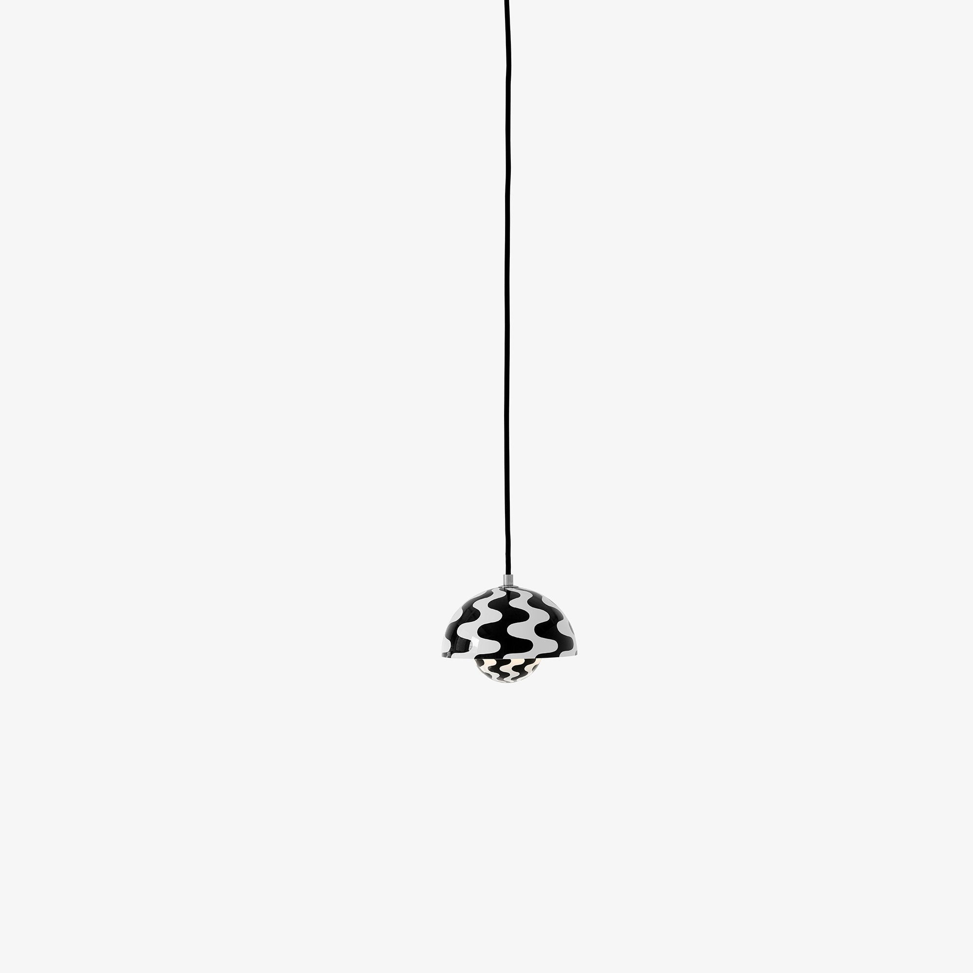 Flowerpot VP10 lampă suspendată mică Ø16