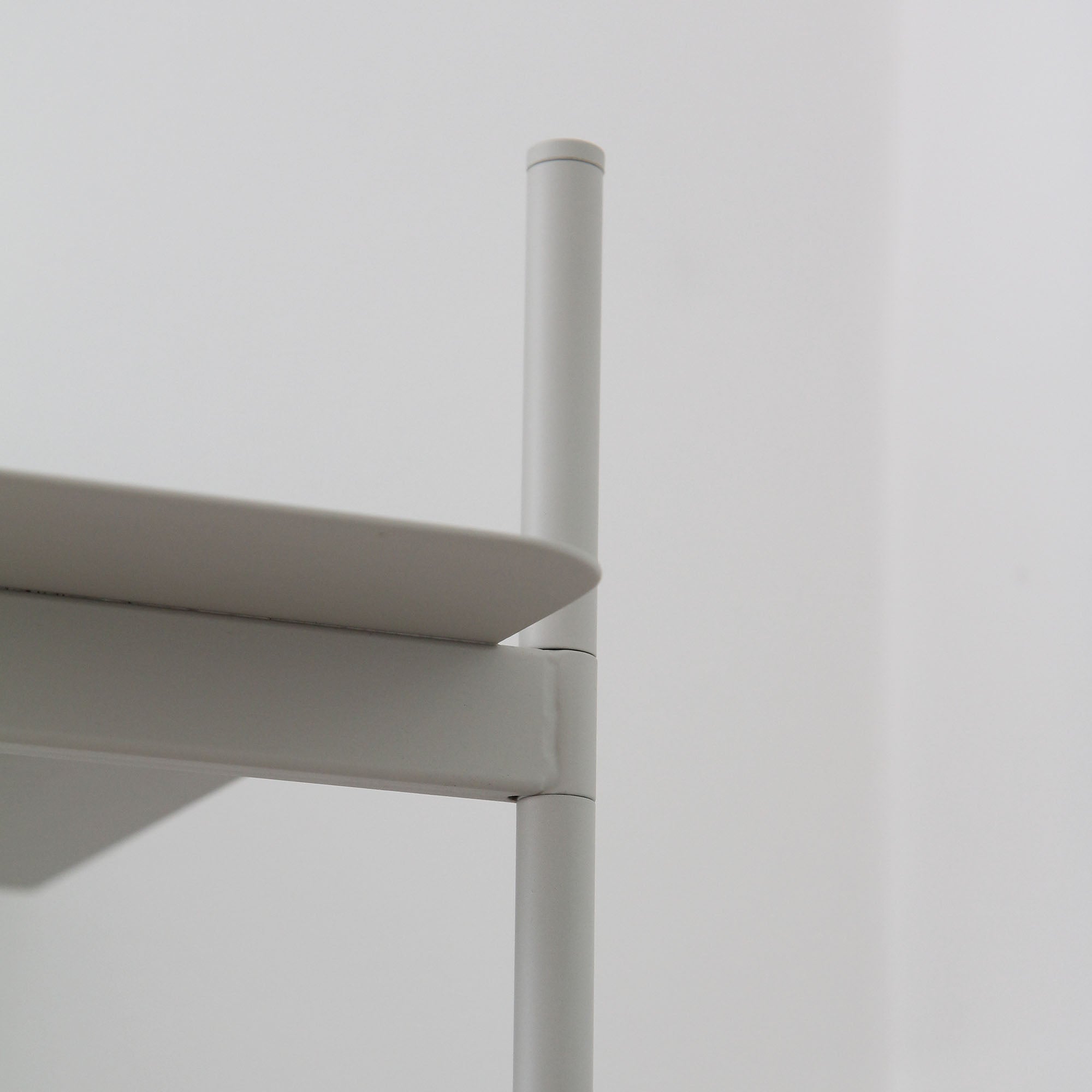 Compile sistem rafturi config. 2 produs în showroom