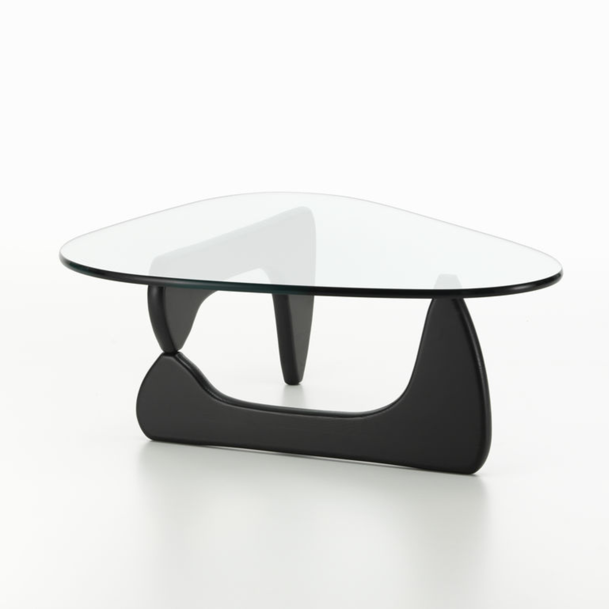 Coffee Table, un design icon semnat Isamu Noguchi, produs de Vitra