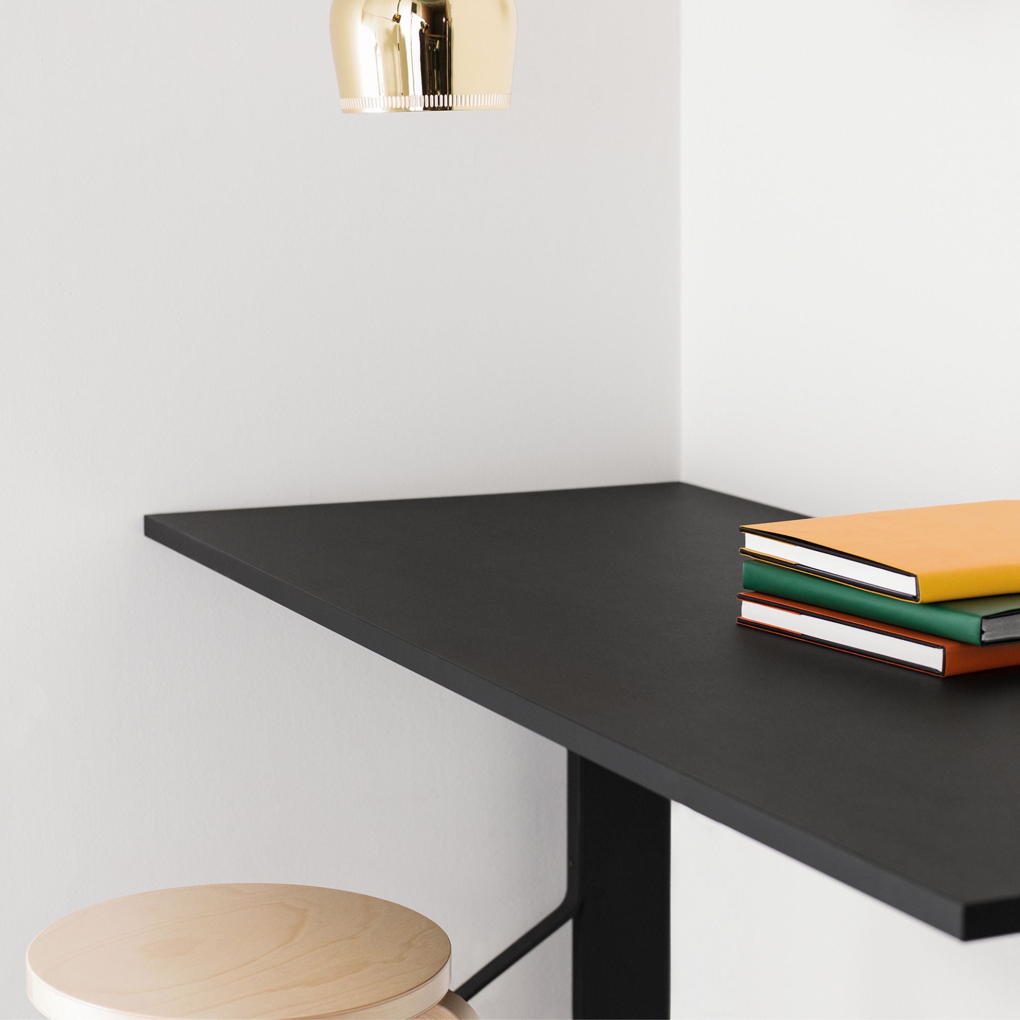 Kaari Desk, birou