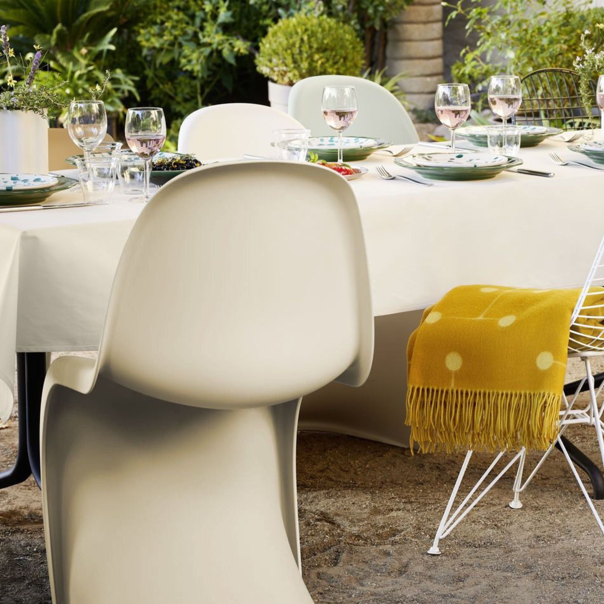 Panton Chair Ivory, scaun din plastic Limited Edition