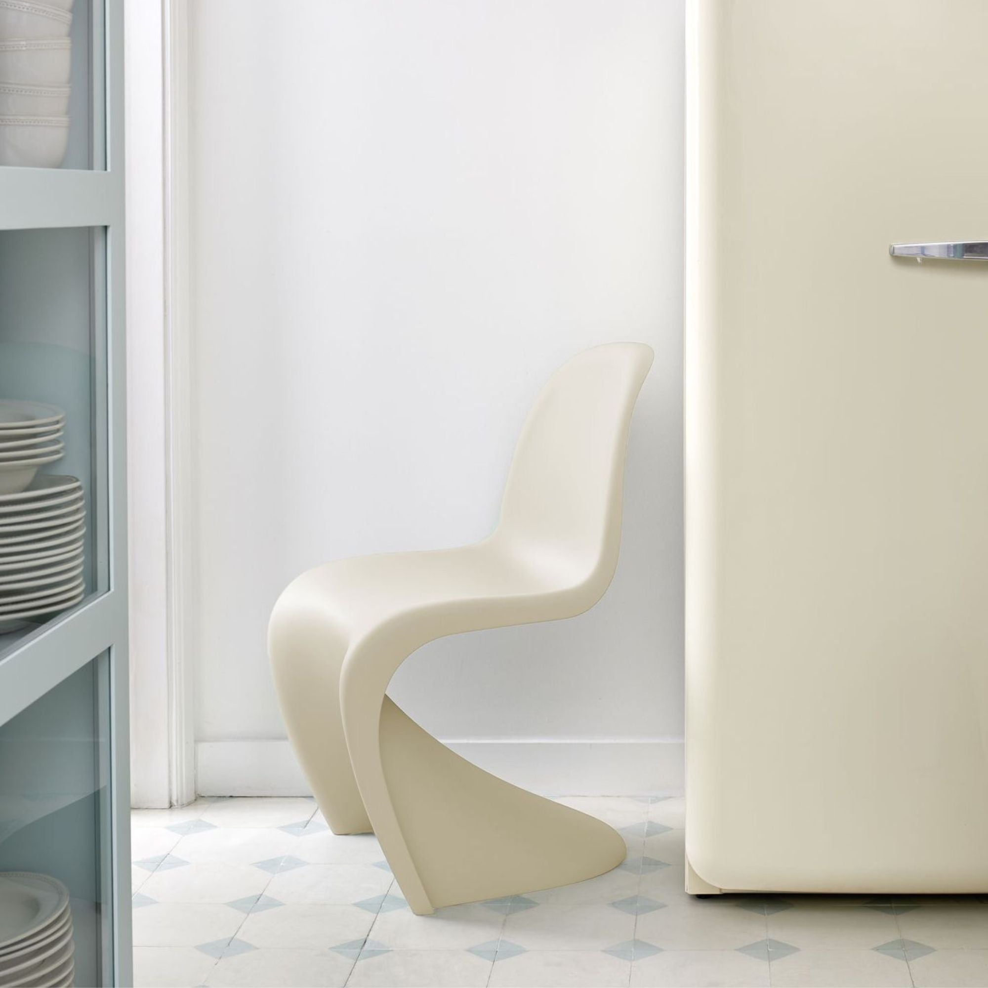Panton Chair Ivory, scaun din plastic Limited Edition