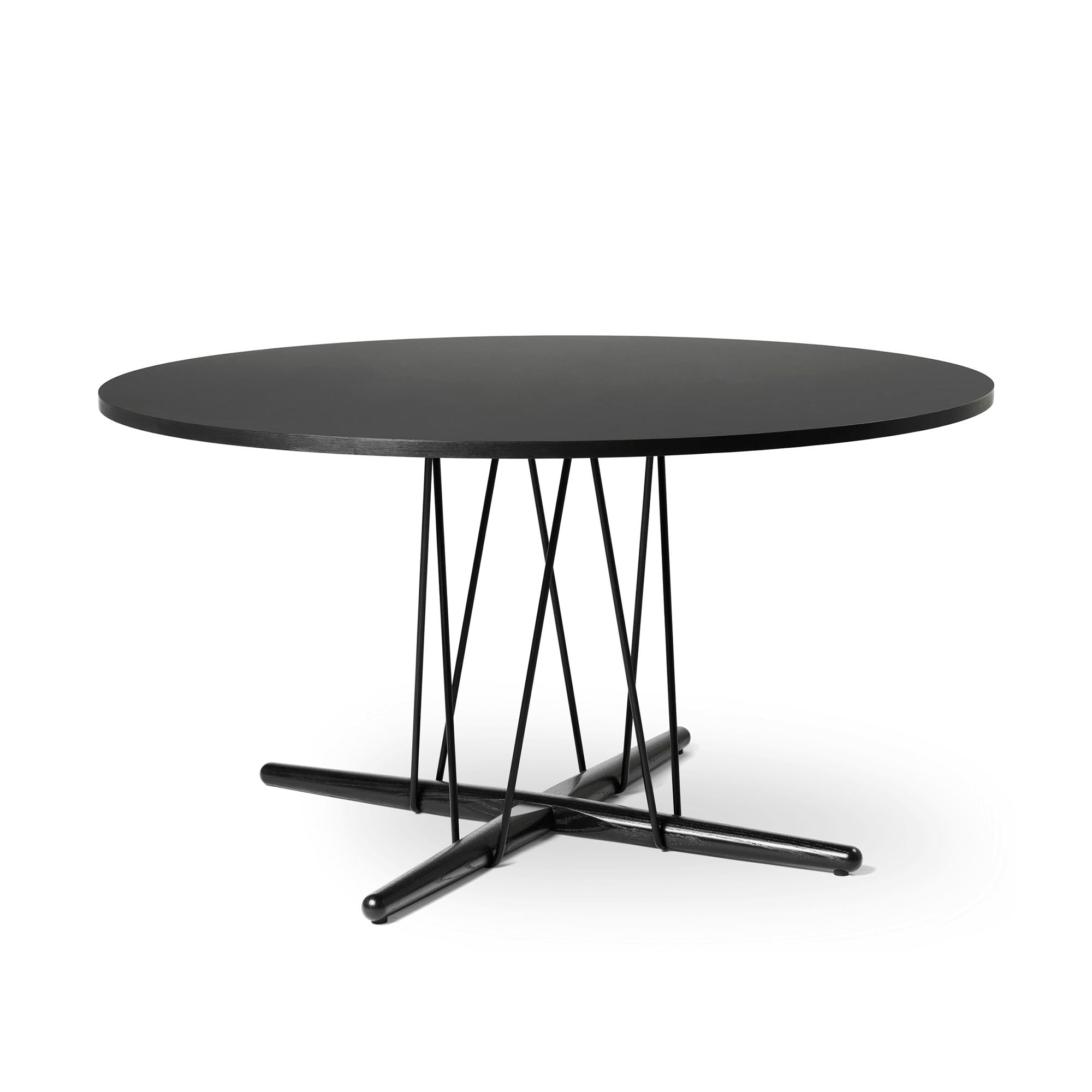 E20 Embrace Table Ø139 cm