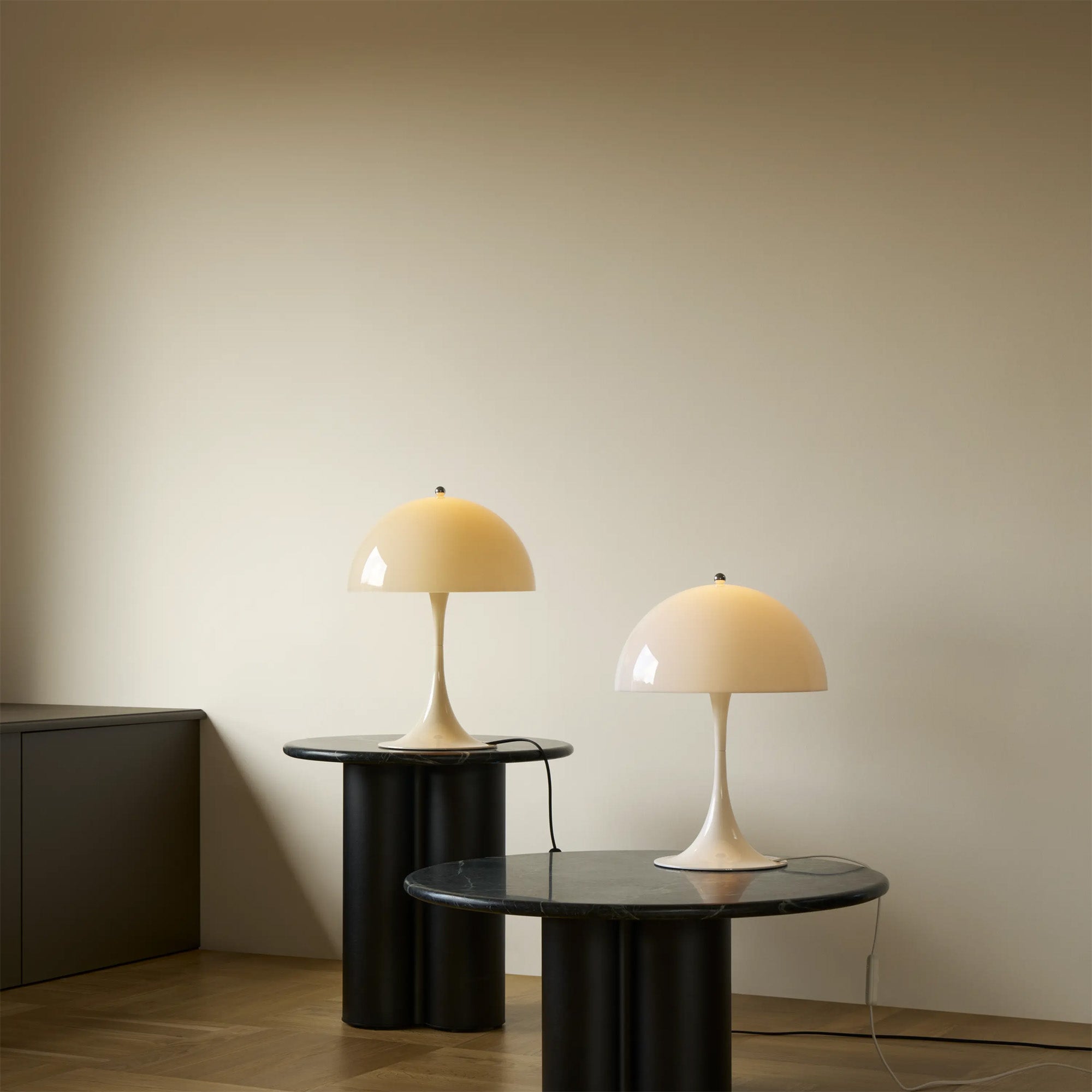Panthella 320 Table, lampă de masă