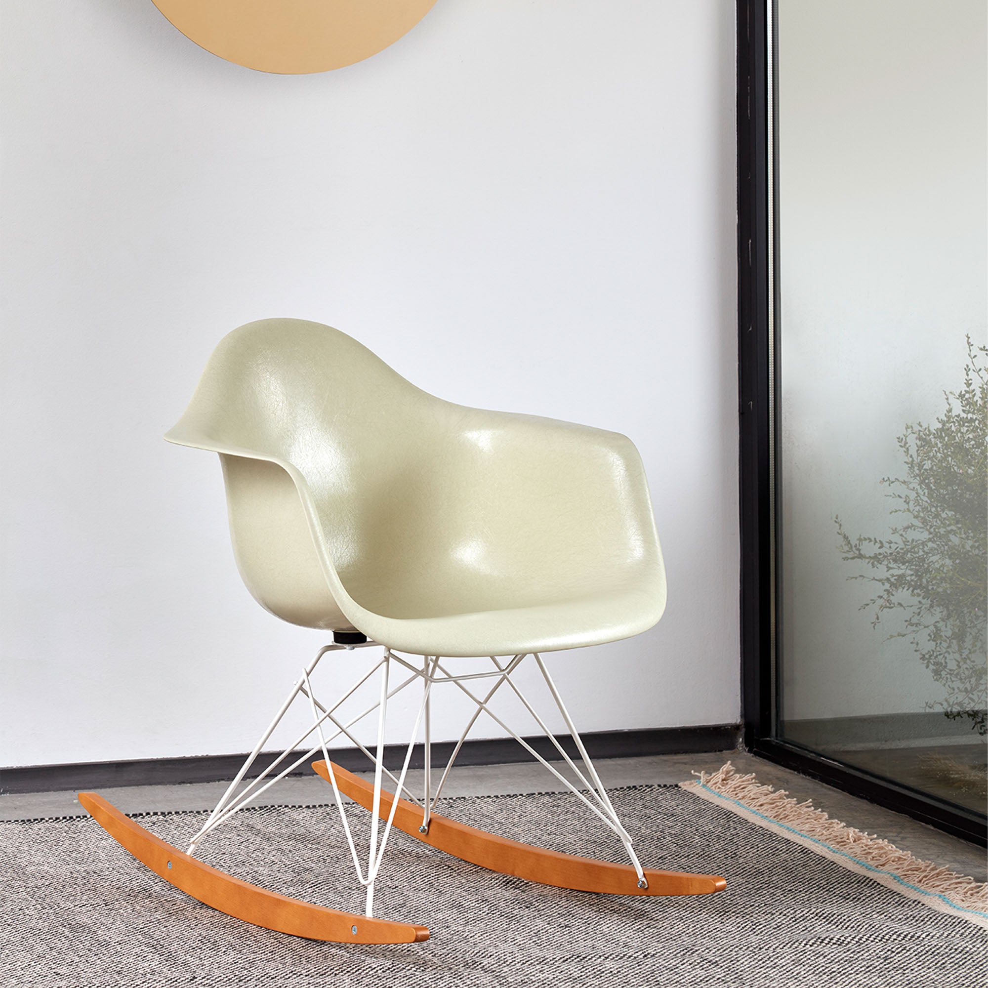 Eames Fiberglass RAR scaun cu balansoar