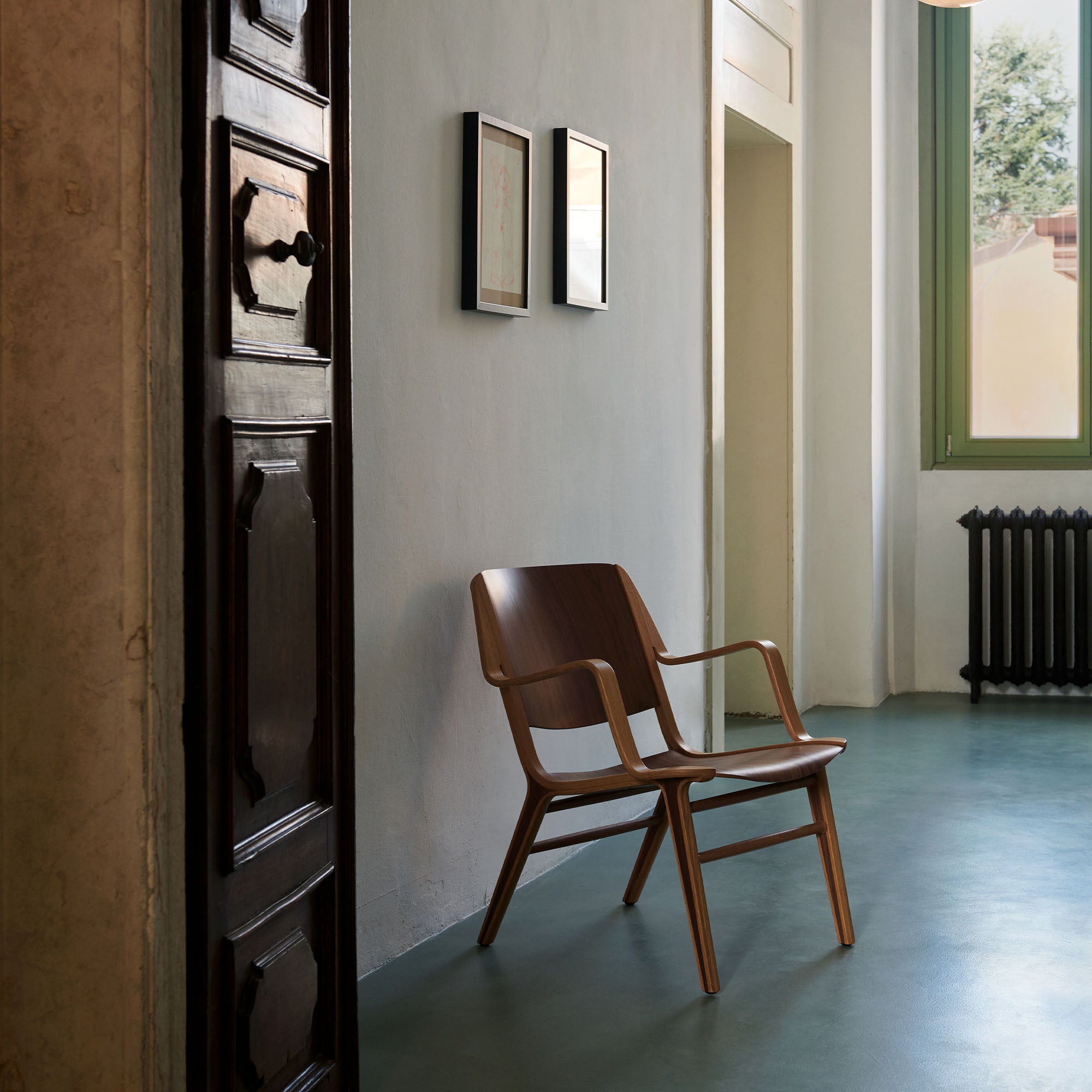 AX HM11 fotoliu din lemn