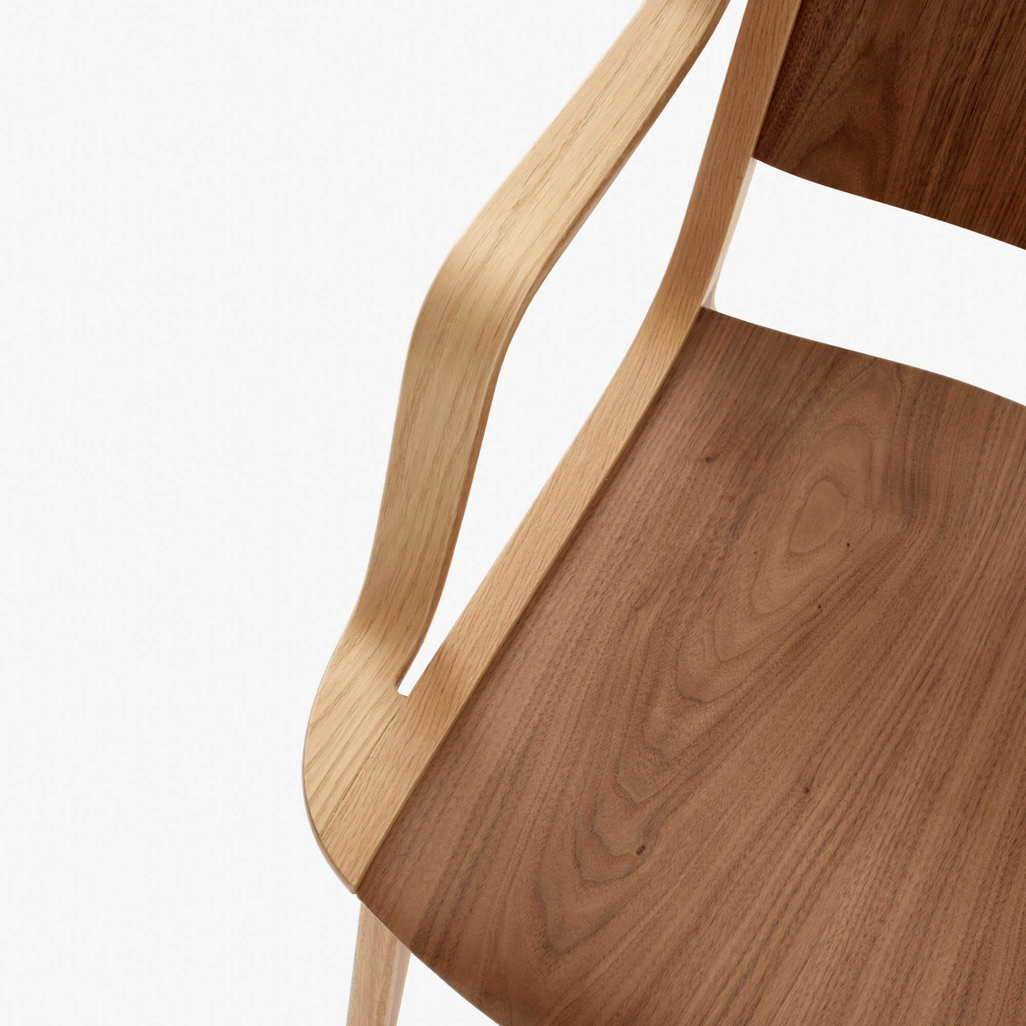 AX HM11 fotoliu din lemn