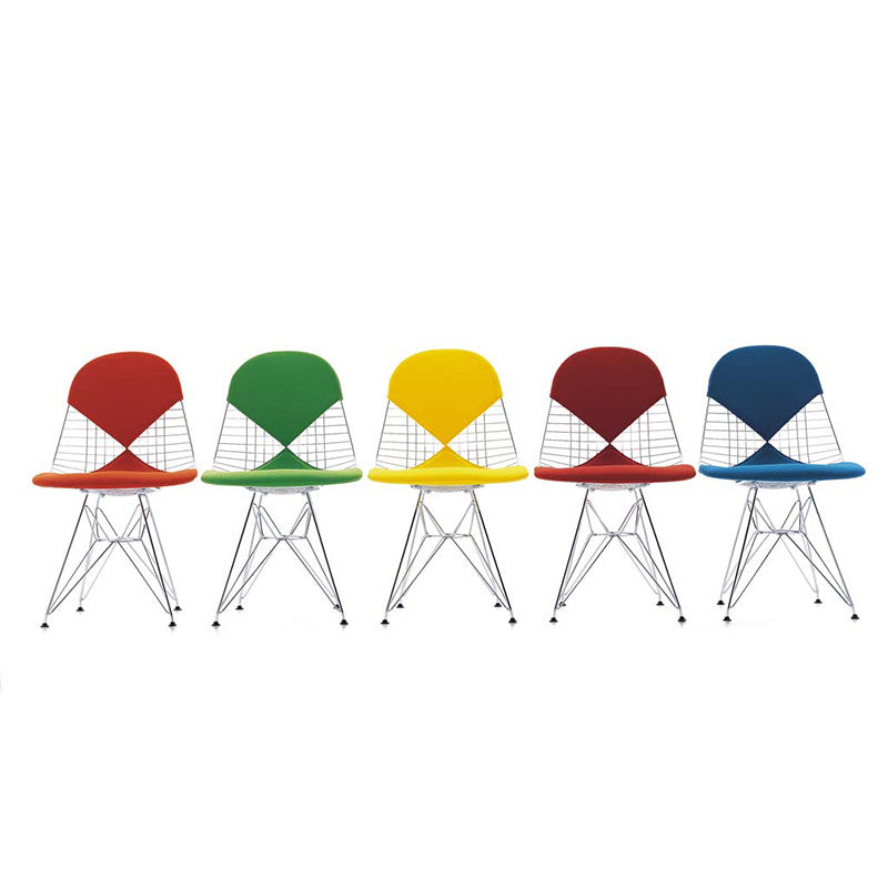 Eames Wire DKR-2, varianta tapițată a scaunului Wire creat de cuplul Eames pentru Vitra