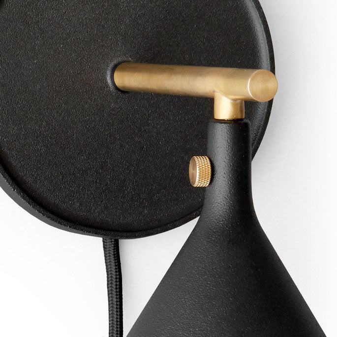 Cast lampă de perete